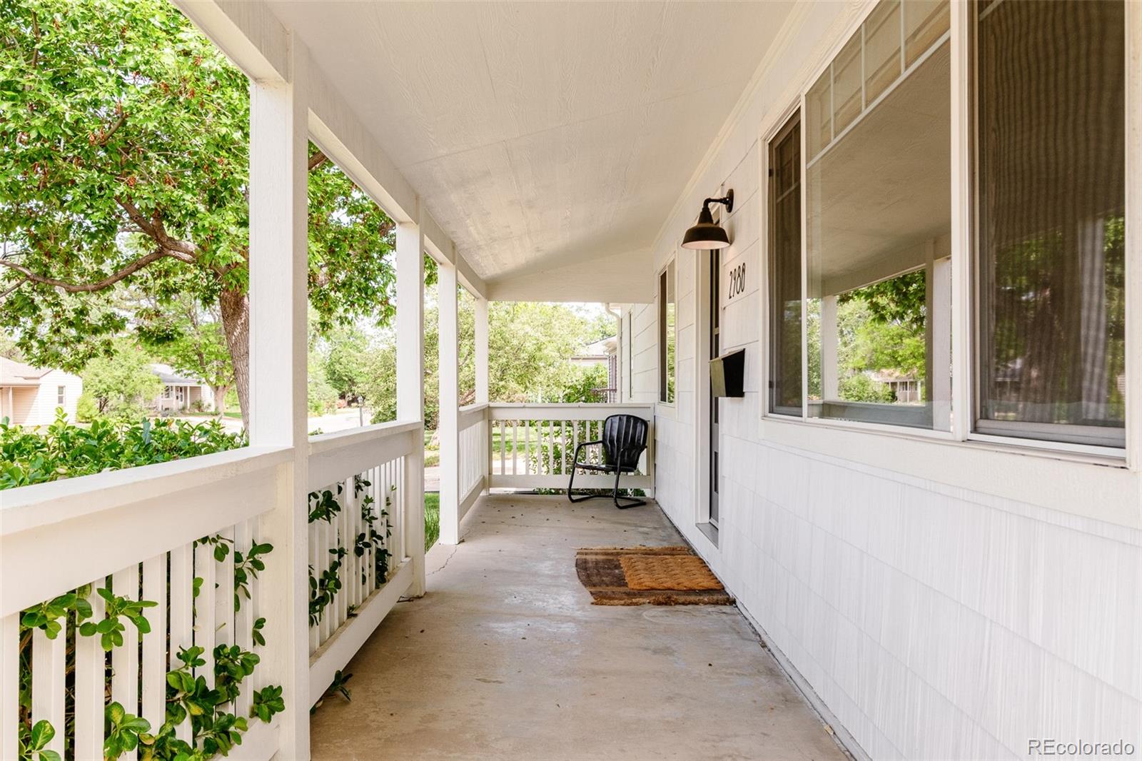 MLS Image #2 for 2980 s holly place,denver, Colorado