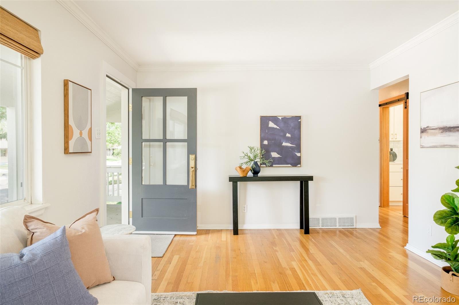 MLS Image #5 for 2980 s holly place,denver, Colorado