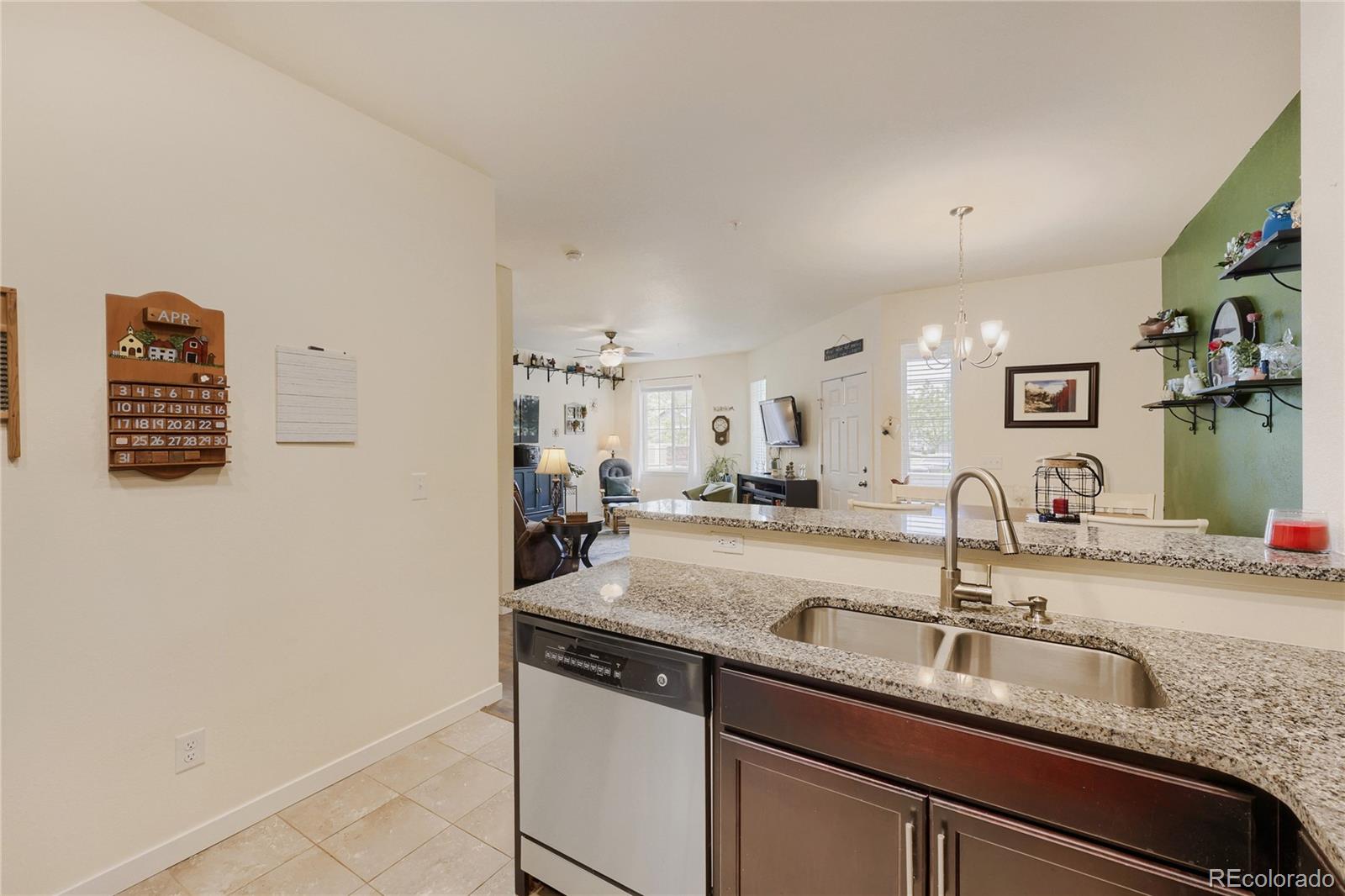 MLS Image #5 for 12876  jasmine street e,thornton, Colorado