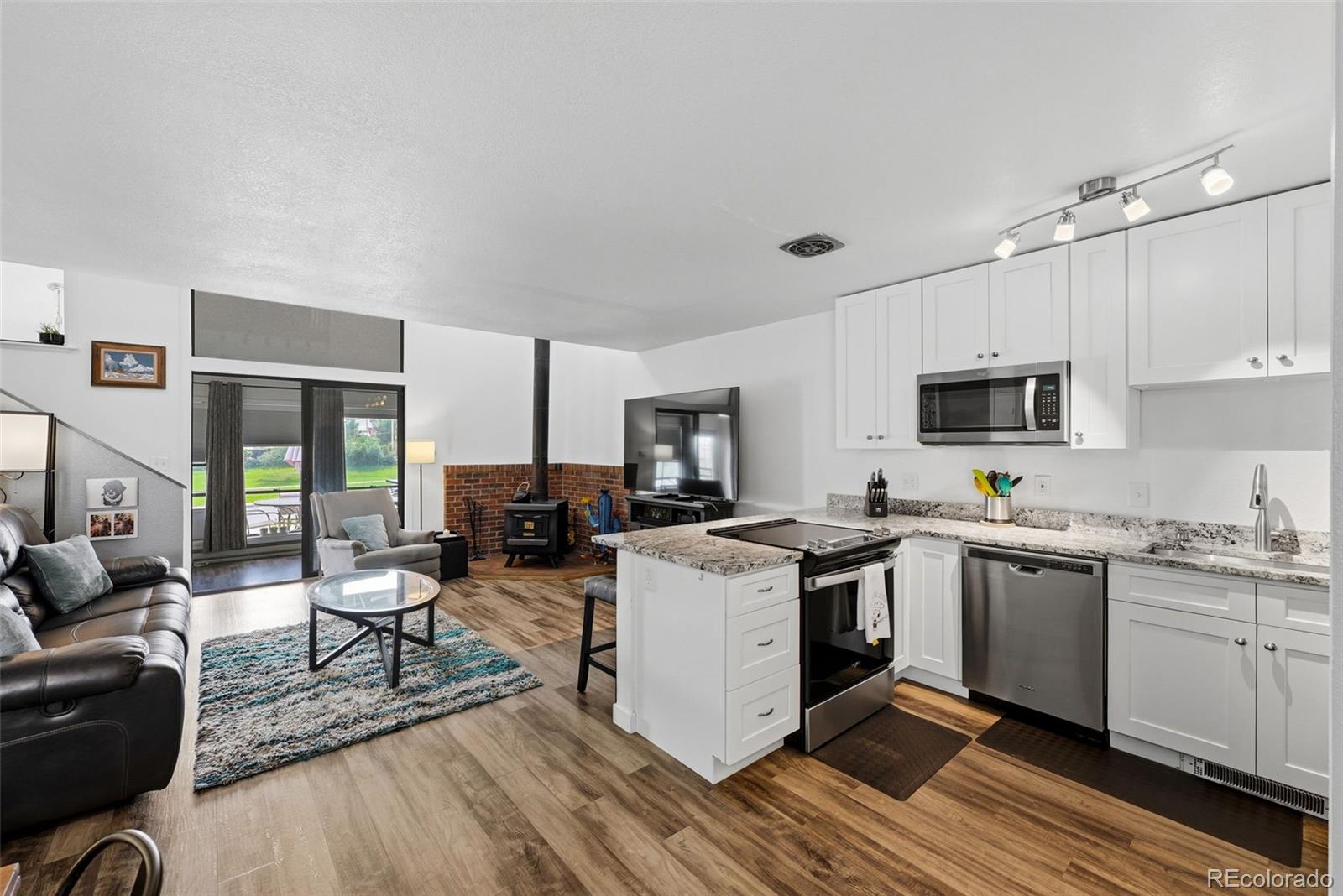 MLS Image #16 for 2245 w vassar avenue,englewood, Colorado