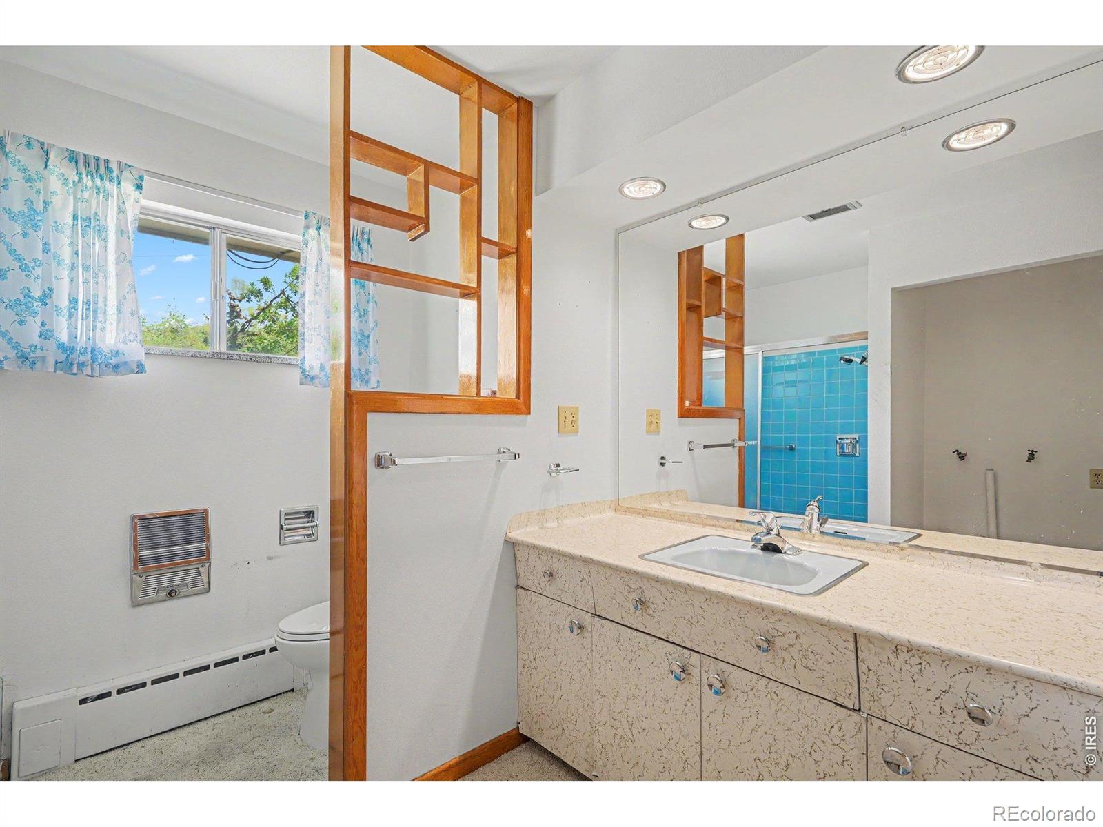 MLS Image #11 for 322  lookout view court,golden, Colorado