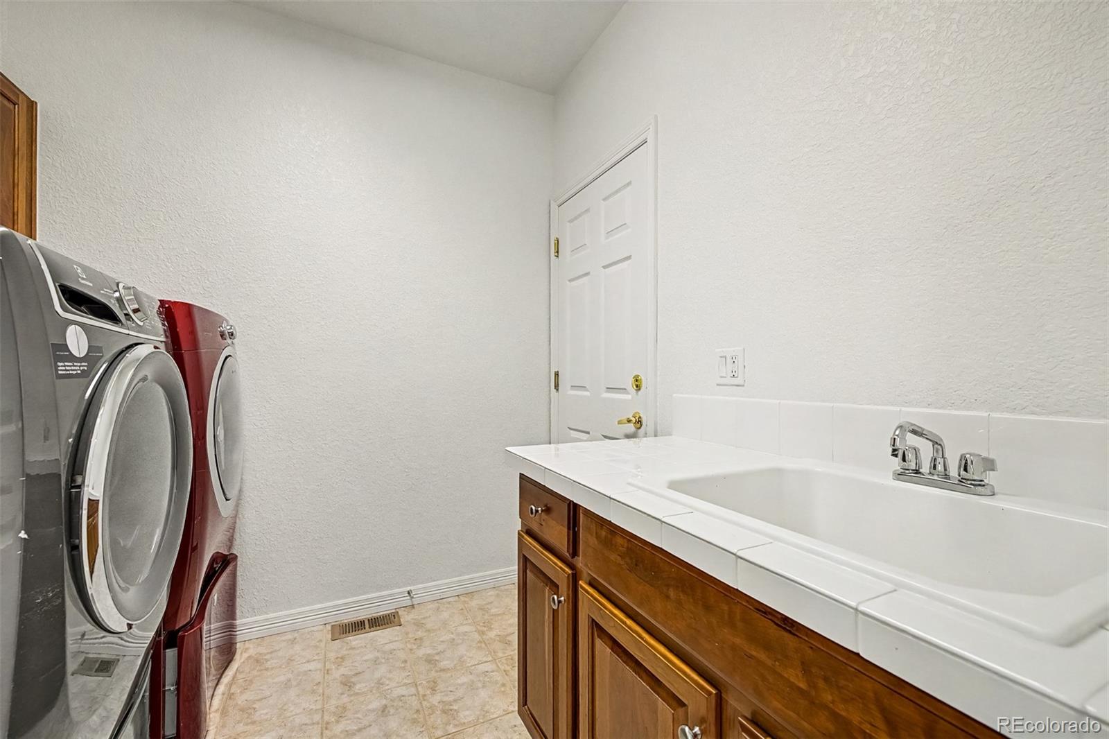 MLS Image #31 for 760  ridgemont circle,highlands ranch, Colorado
