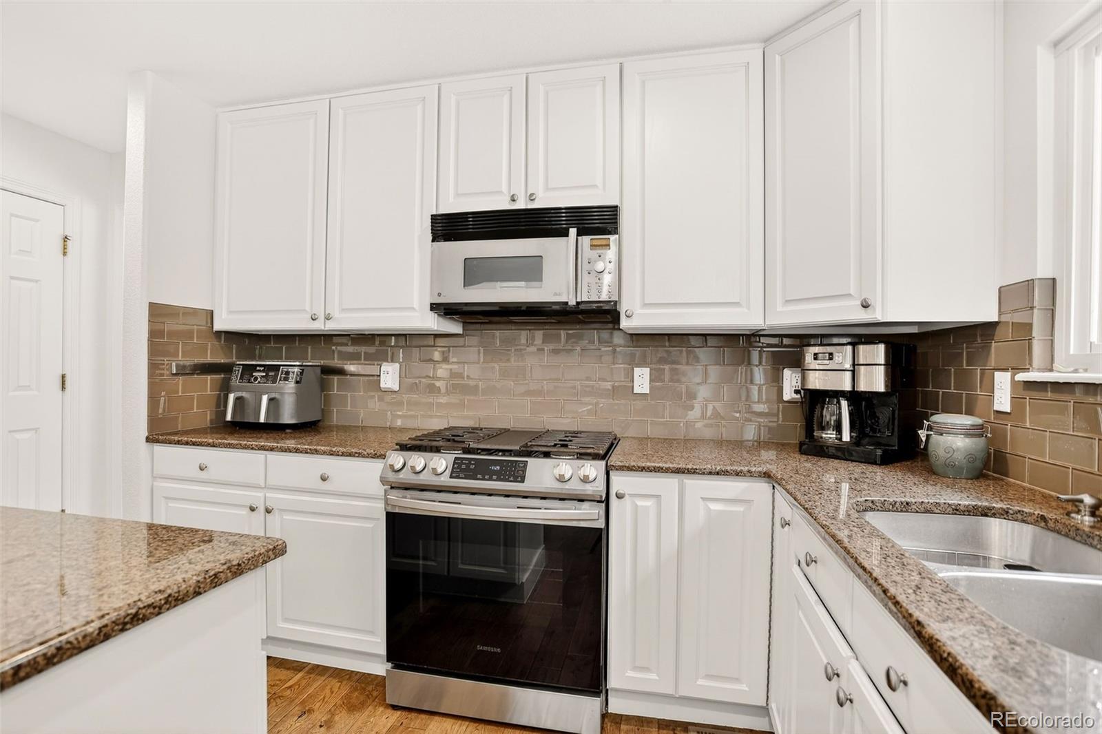 MLS Image #12 for 6472 s jamaica circle,englewood, Colorado