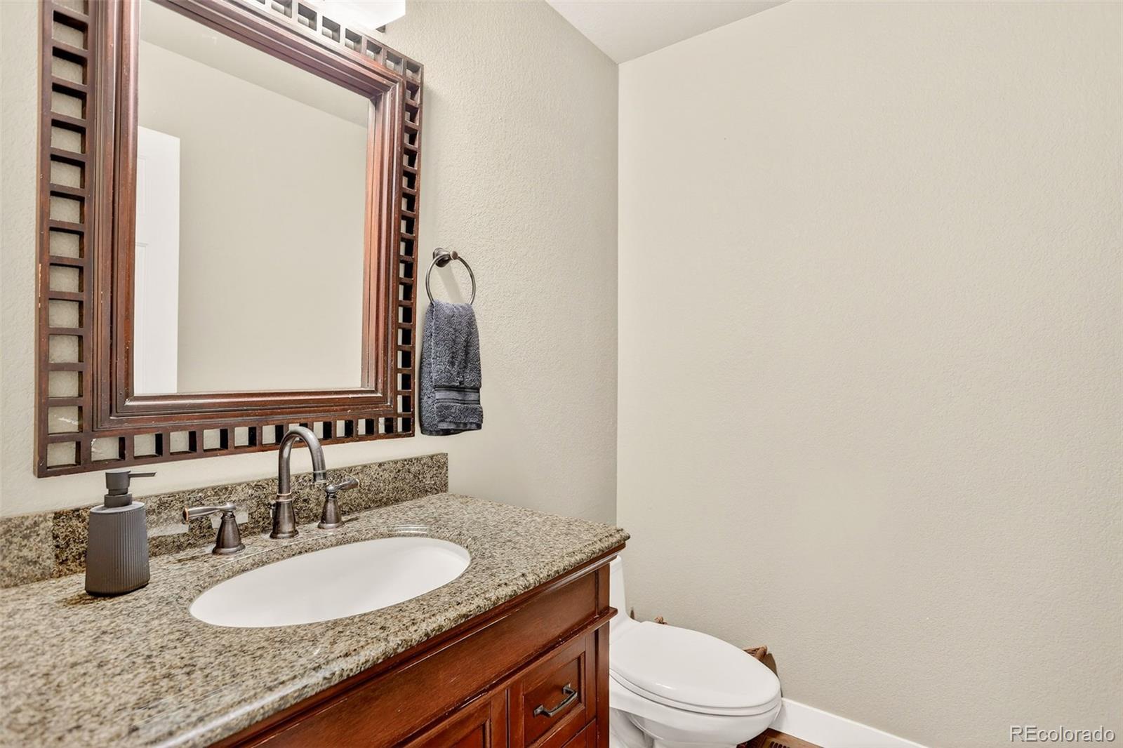 MLS Image #18 for 6472 s jamaica circle,englewood, Colorado