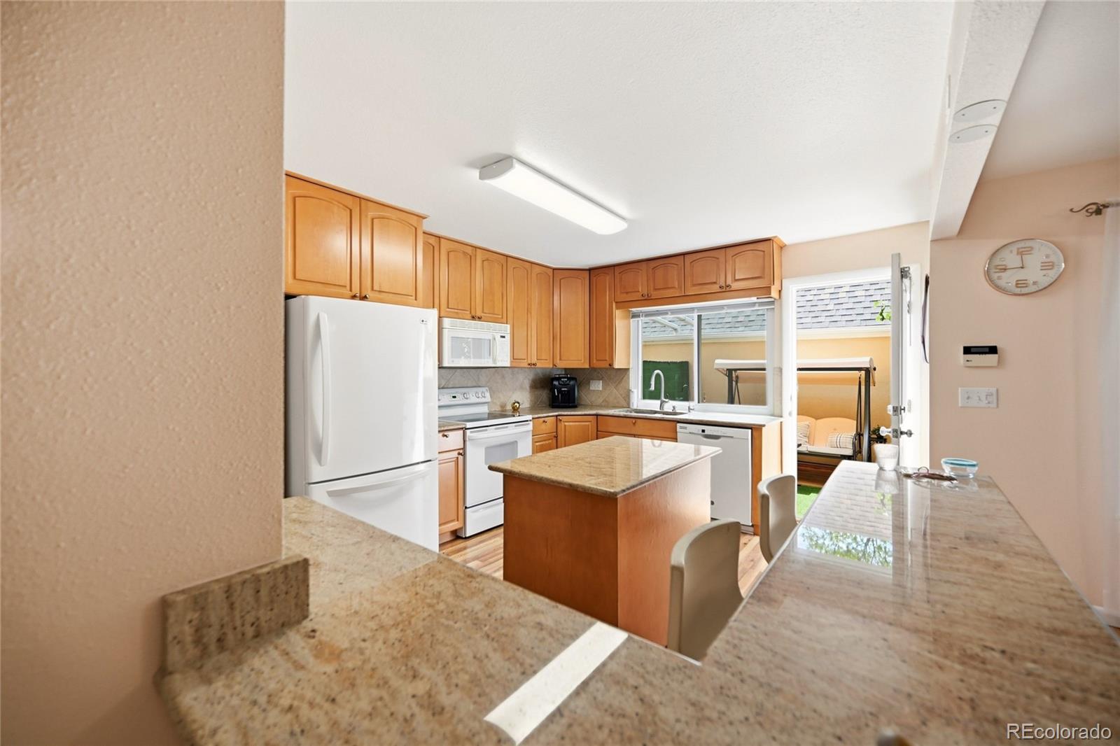 MLS Image #5 for 2858 s vaughn way ,aurora, Colorado