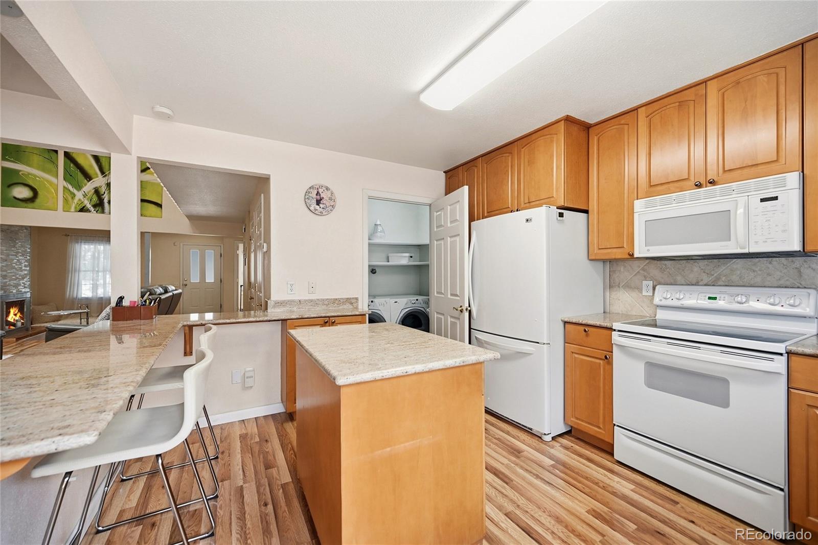 MLS Image #8 for 2858 s vaughn way ,aurora, Colorado