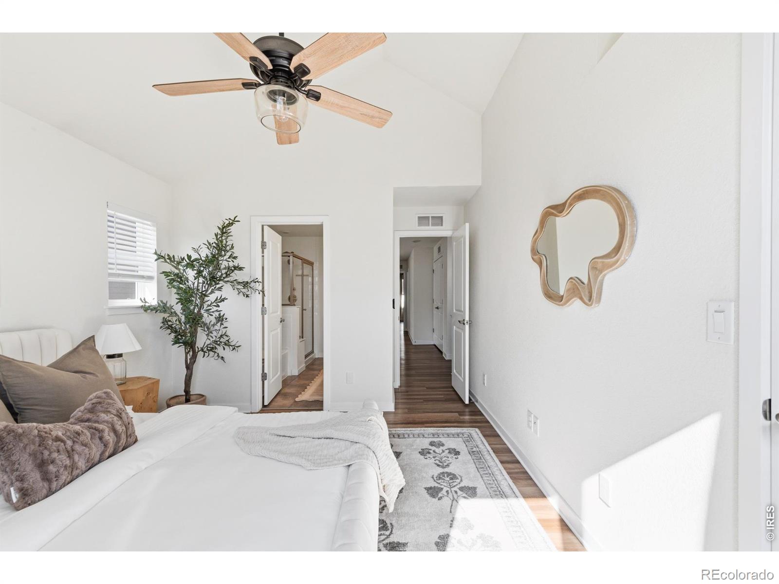 MLS Image #20 for 2827 s fox street,englewood, Colorado