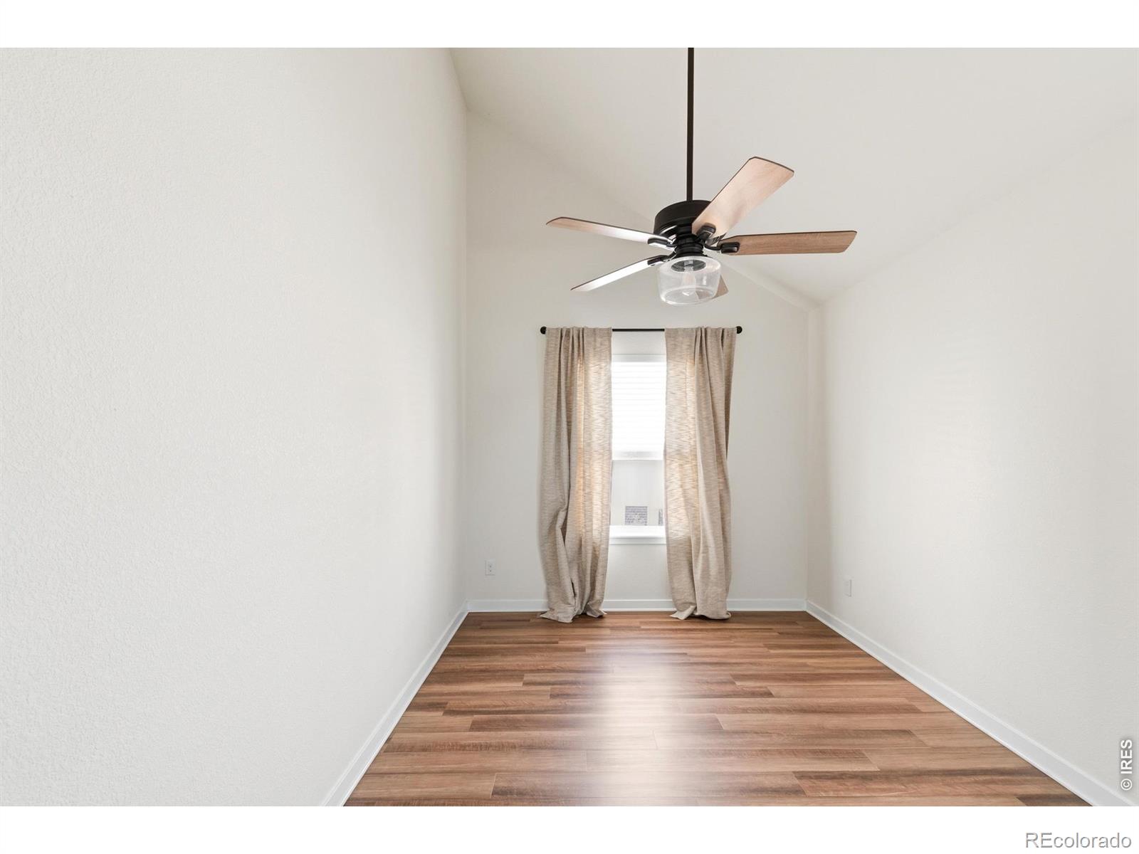 MLS Image #27 for 2827 s fox street,englewood, Colorado