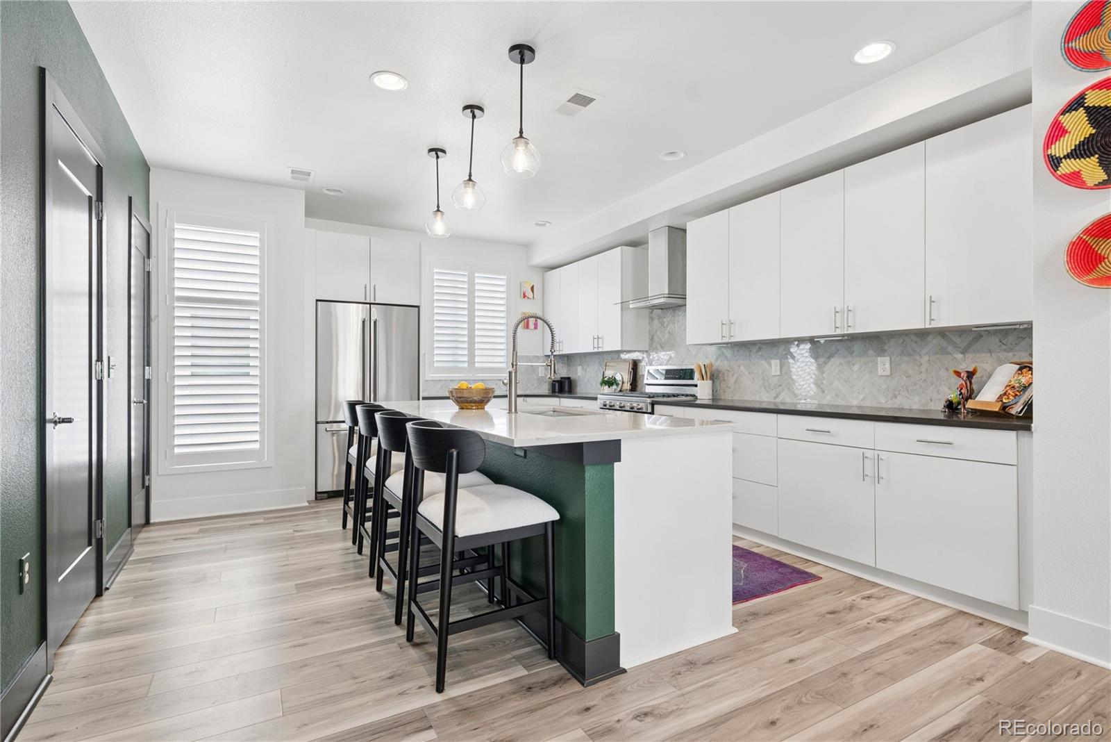 MLS Image #11 for 3855 e cedar avenue,denver, Colorado