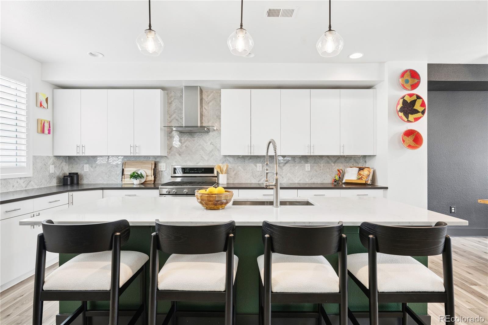 MLS Image #12 for 3855 e cedar avenue,denver, Colorado