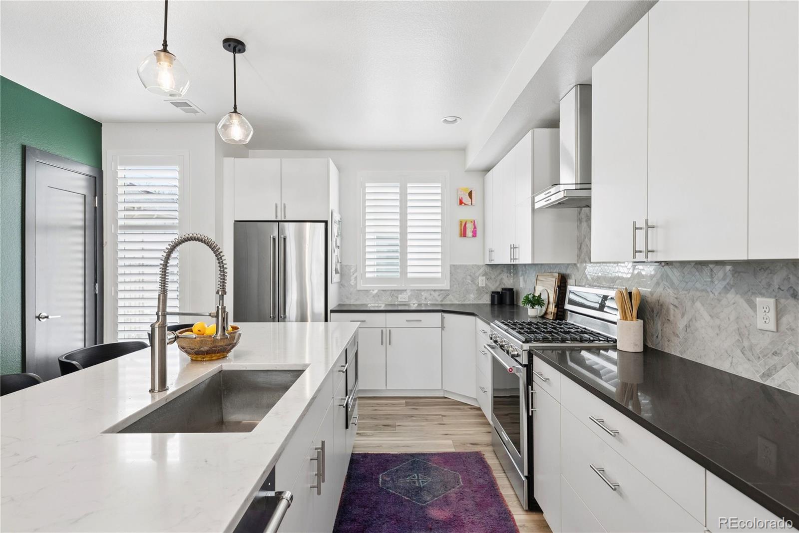 MLS Image #13 for 3855 e cedar avenue,denver, Colorado
