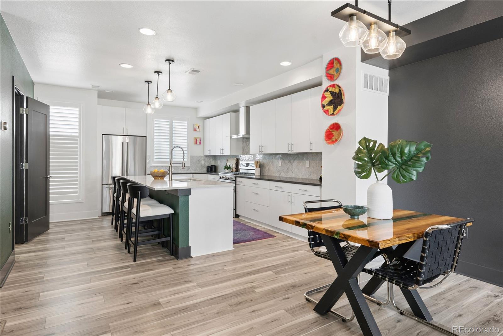 MLS Image #16 for 3855 e cedar avenue,denver, Colorado