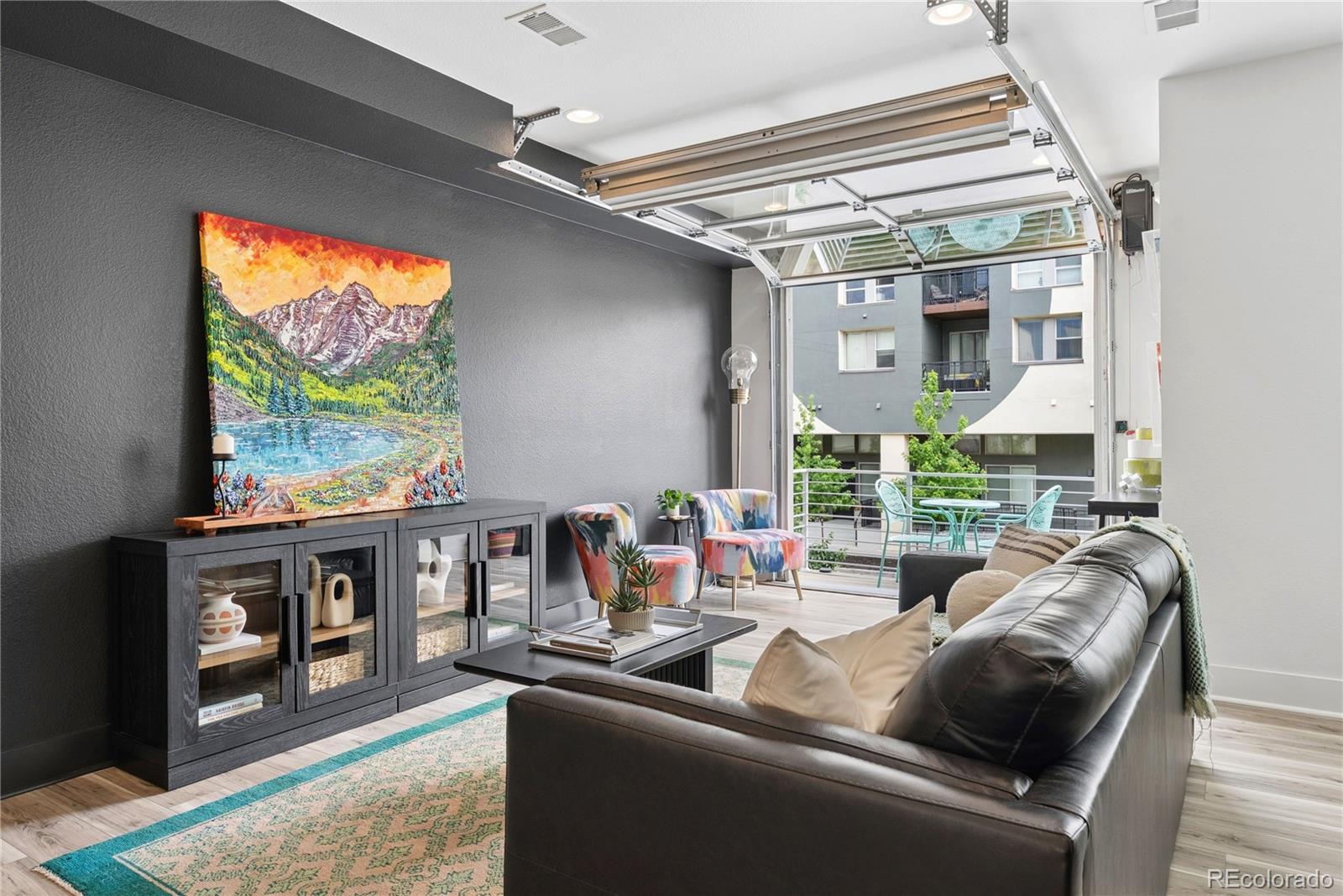 MLS Image #19 for 3855 e cedar avenue,denver, Colorado