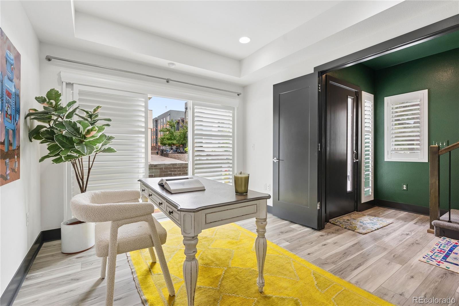 MLS Image #3 for 3855 e cedar avenue,denver, Colorado