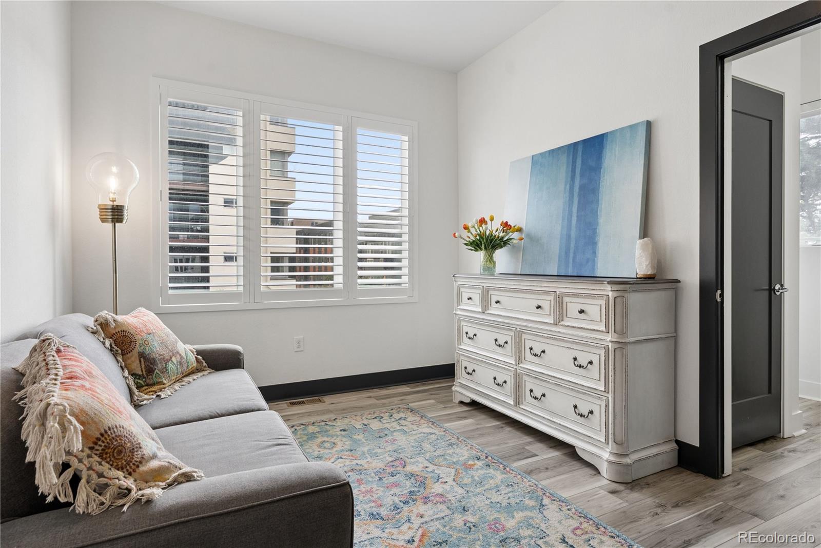MLS Image #31 for 3855 e cedar avenue,denver, Colorado
