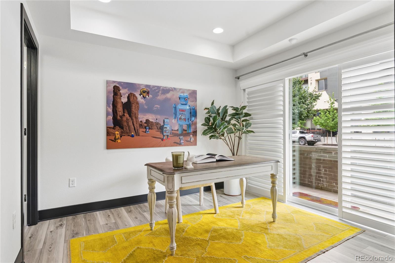MLS Image #8 for 3855 e cedar avenue,denver, Colorado