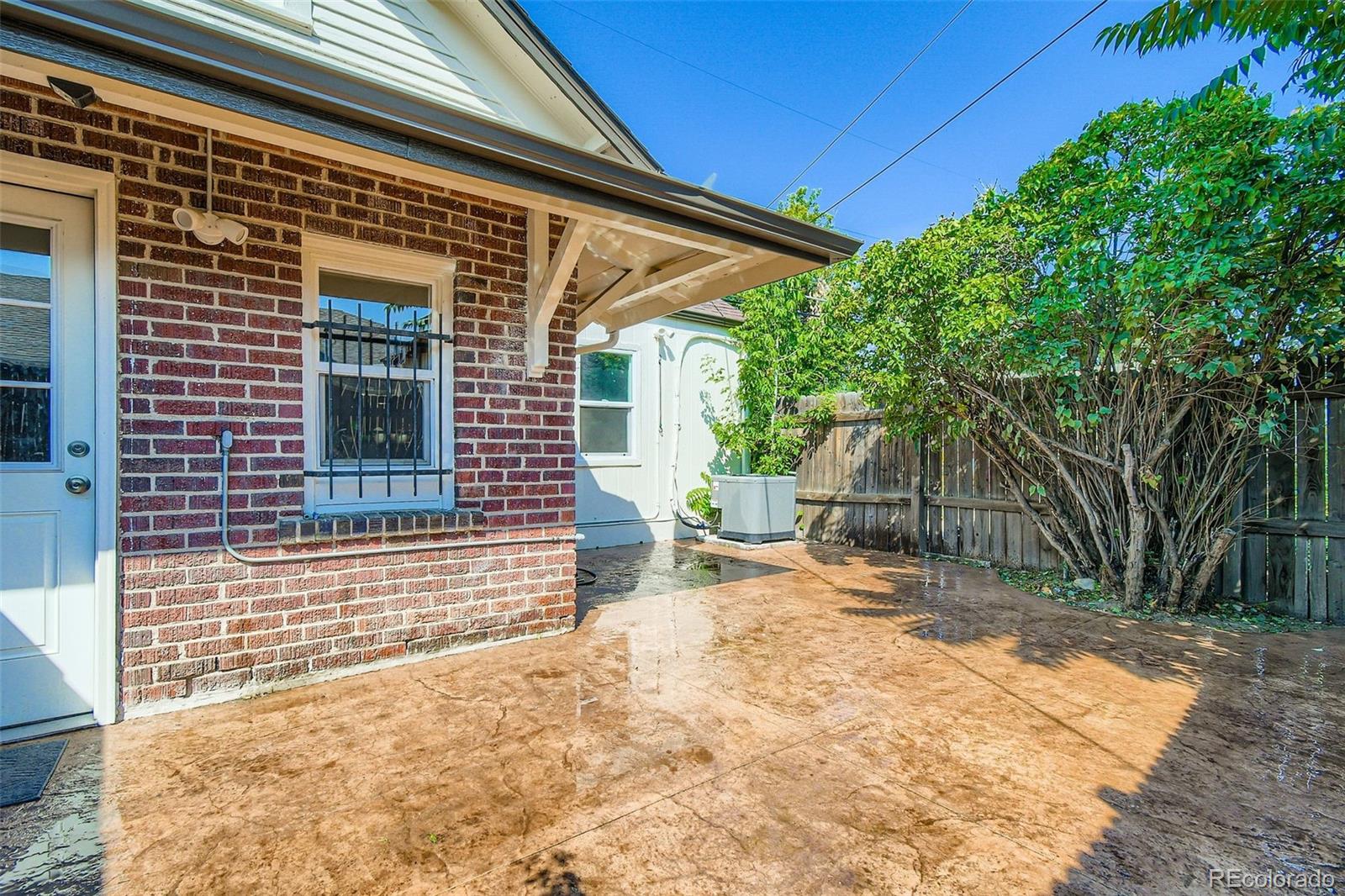 MLS Image #10 for 9541 e 16th avenue,aurora, Colorado