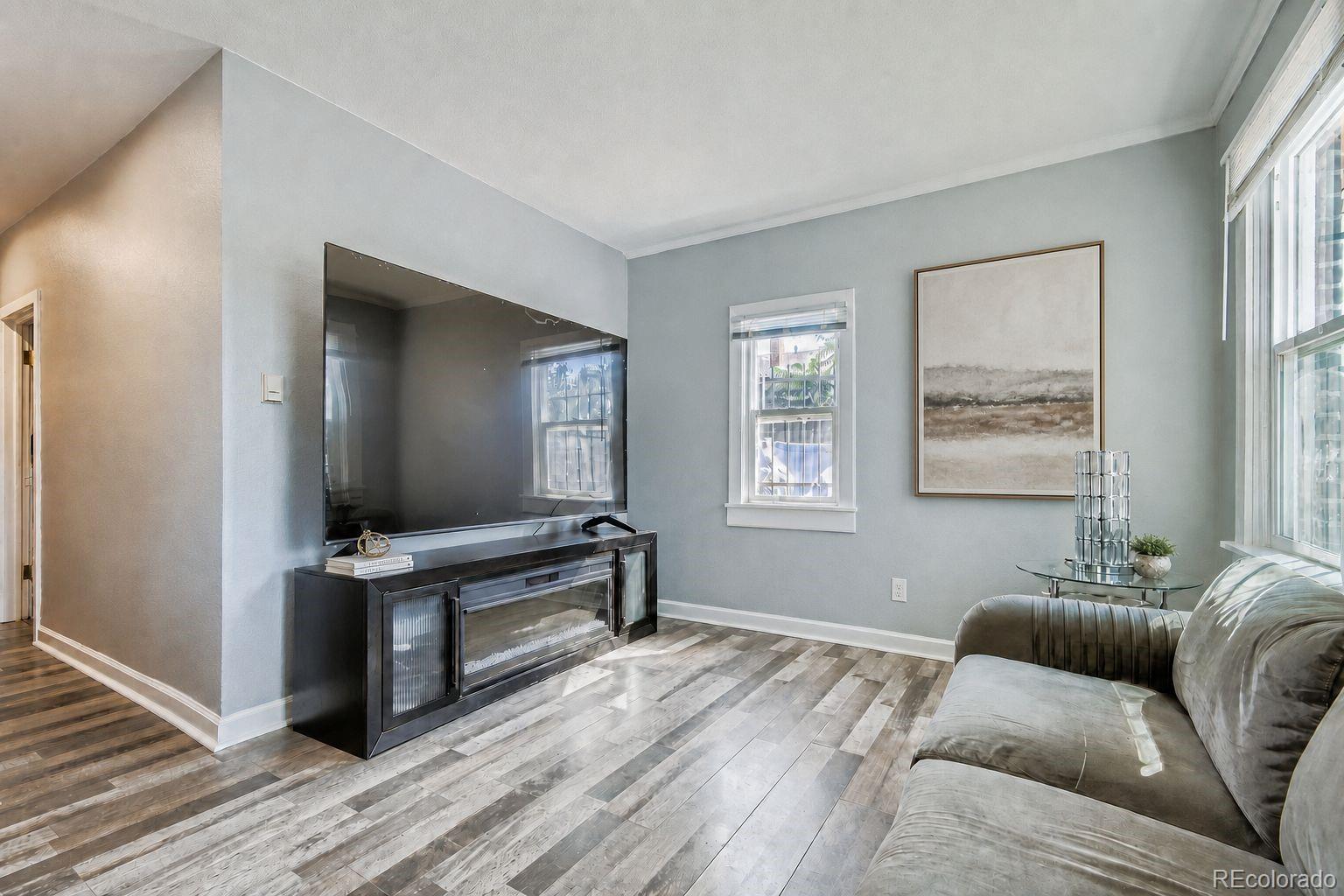MLS Image #11 for 9541 e 16th avenue,aurora, Colorado