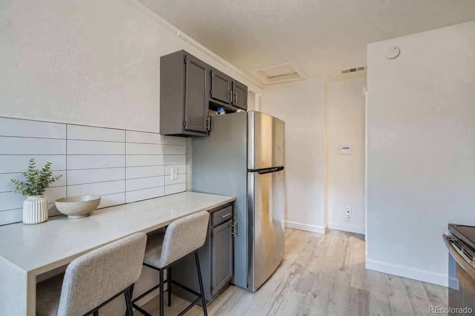 MLS Image #7 for 9541 e 16th avenue,aurora, Colorado