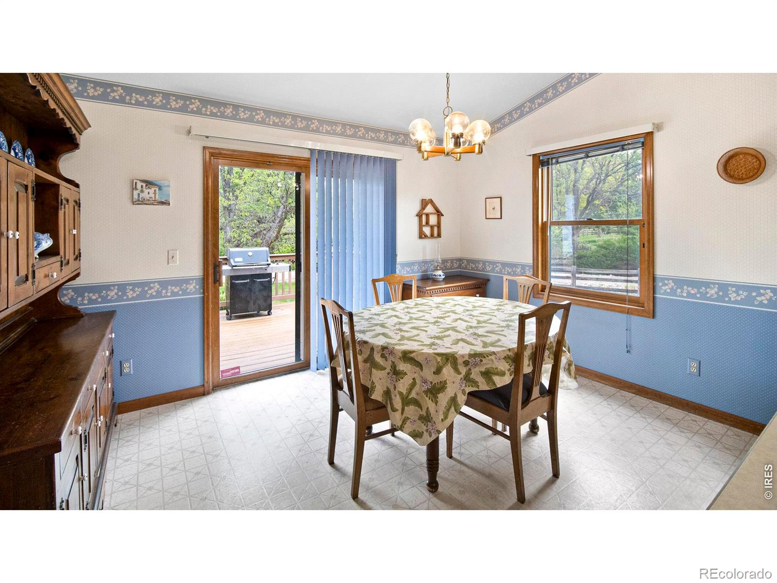 MLS Image #12 for 8245  sawtooth lane,niwot, Colorado
