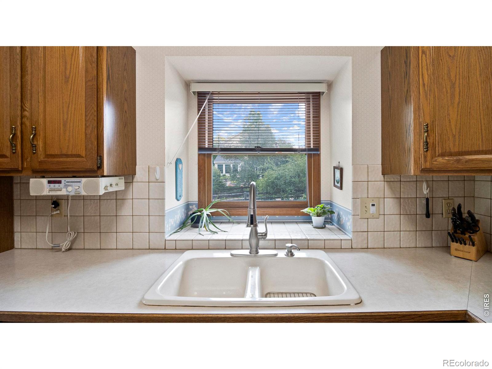 MLS Image #16 for 8245  sawtooth lane,niwot, Colorado