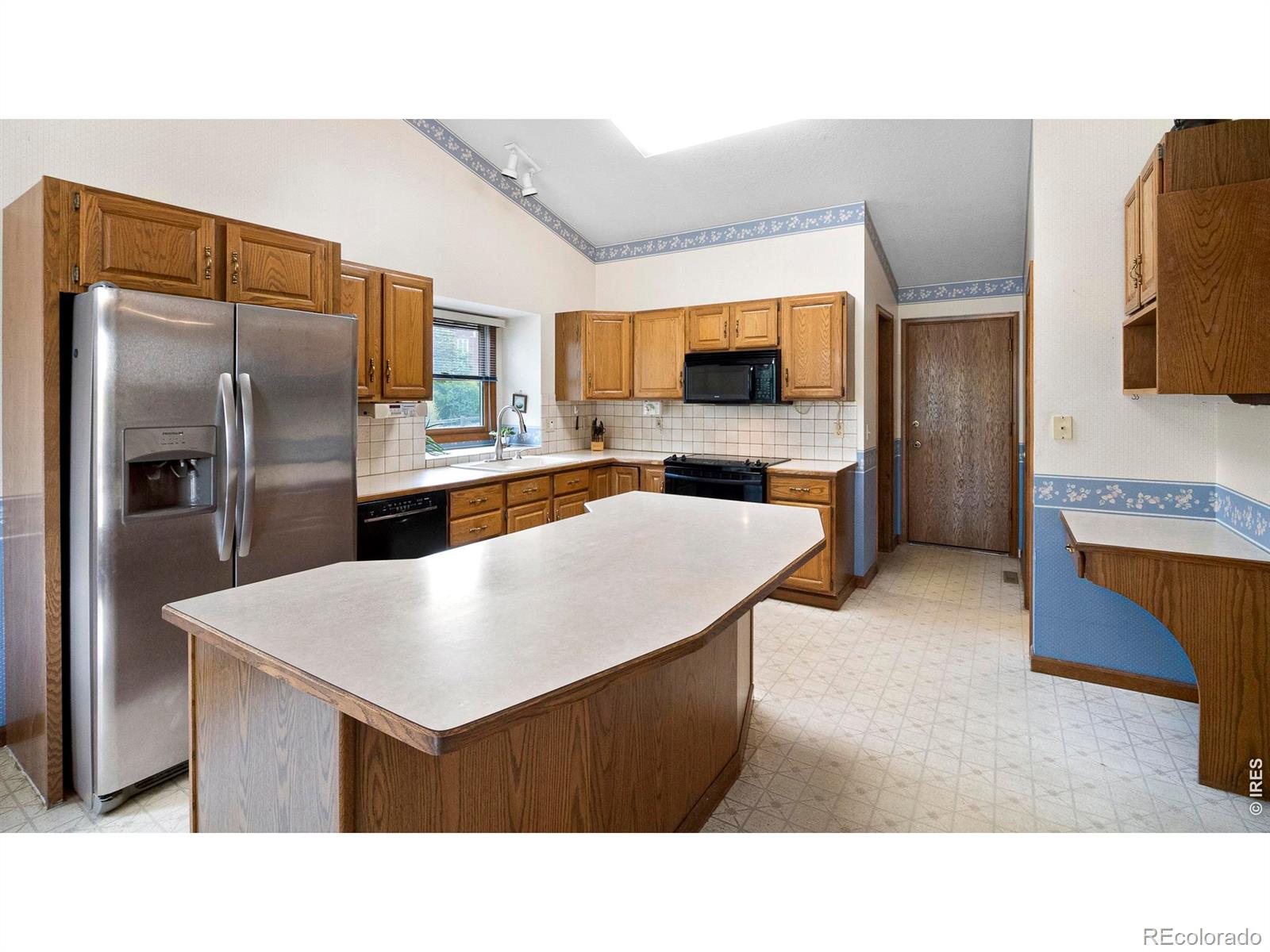 MLS Image #17 for 8245  sawtooth lane,niwot, Colorado