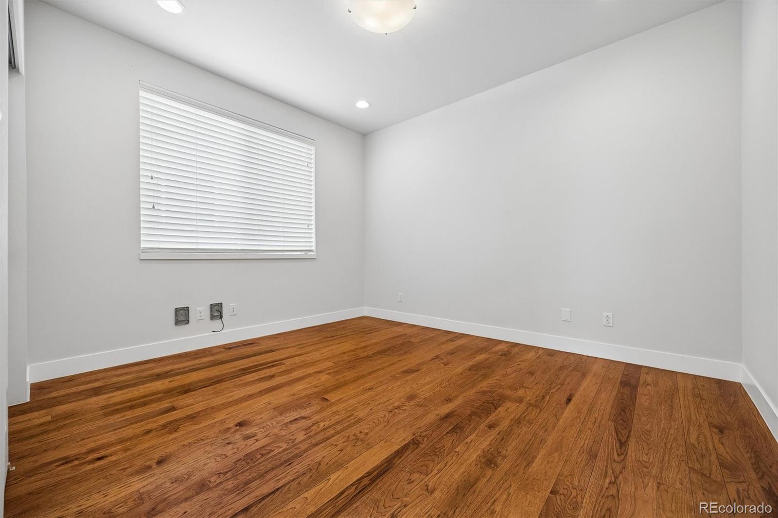 MLS Image #23 for 3100 s clarkson street,englewood, Colorado