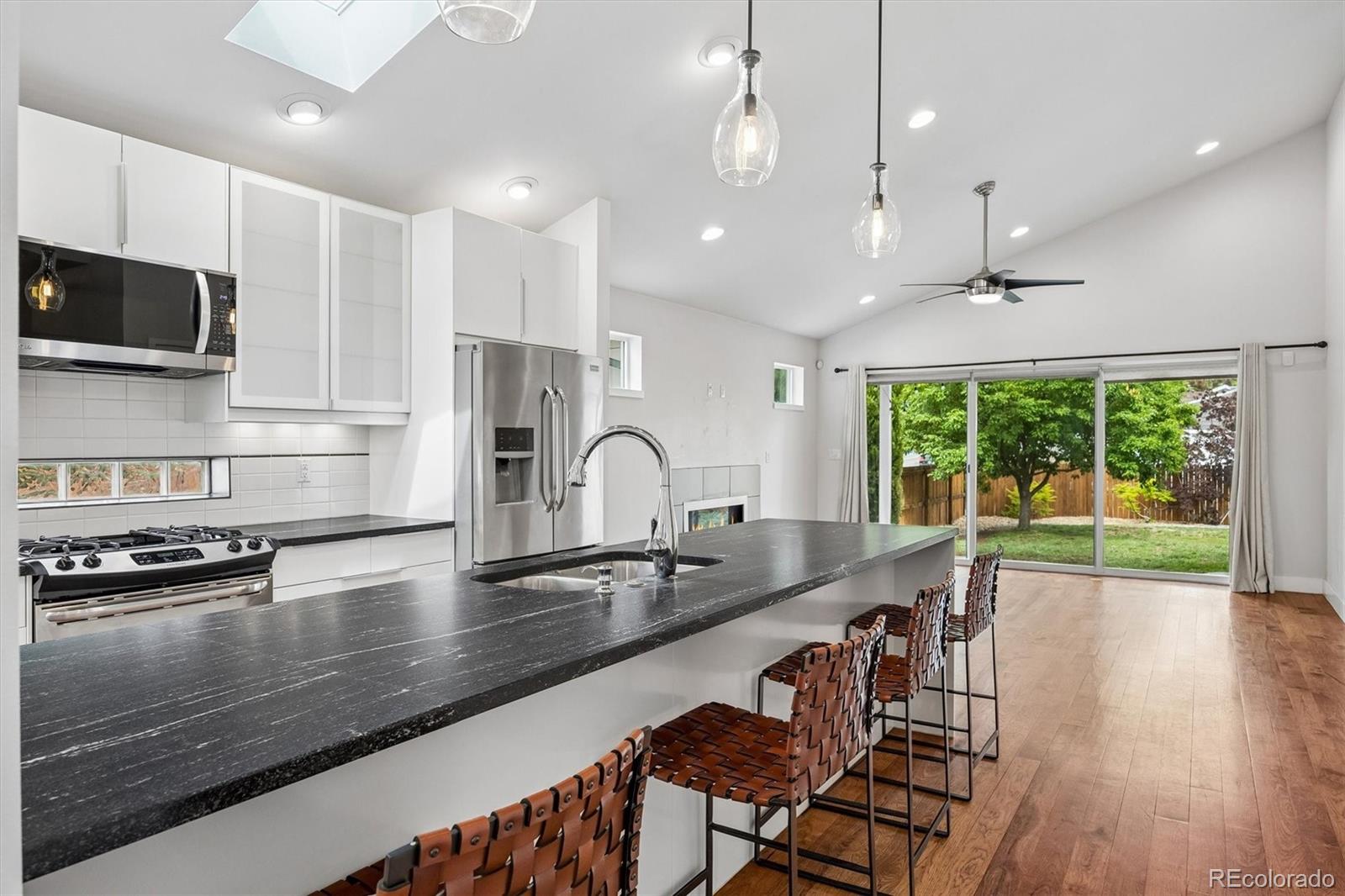 MLS Image #6 for 3100 s clarkson street,englewood, Colorado