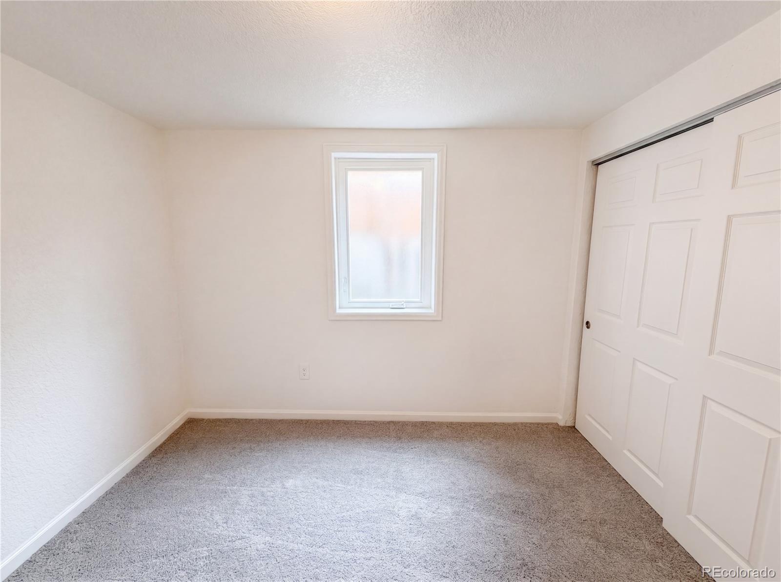 MLS Image #11 for 5421  raritan way,denver, Colorado
