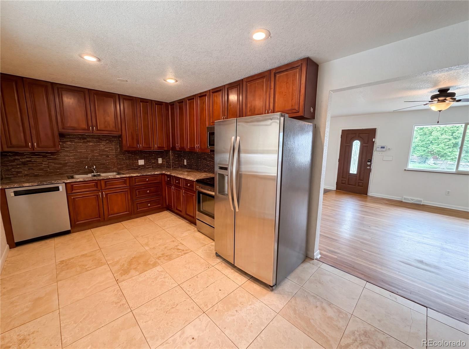 MLS Image #14 for 5421  raritan way,denver, Colorado