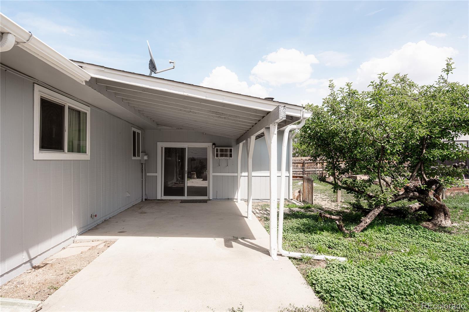 MLS Image #14 for 2110 e 83rd place,denver, Colorado