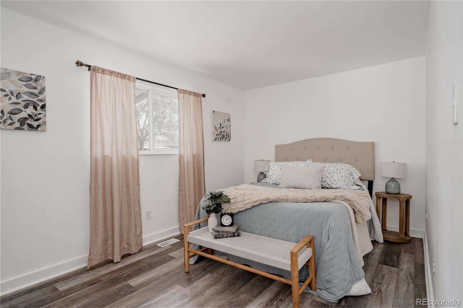 MLS Image #8 for 2110 e 83rd place,denver, Colorado
