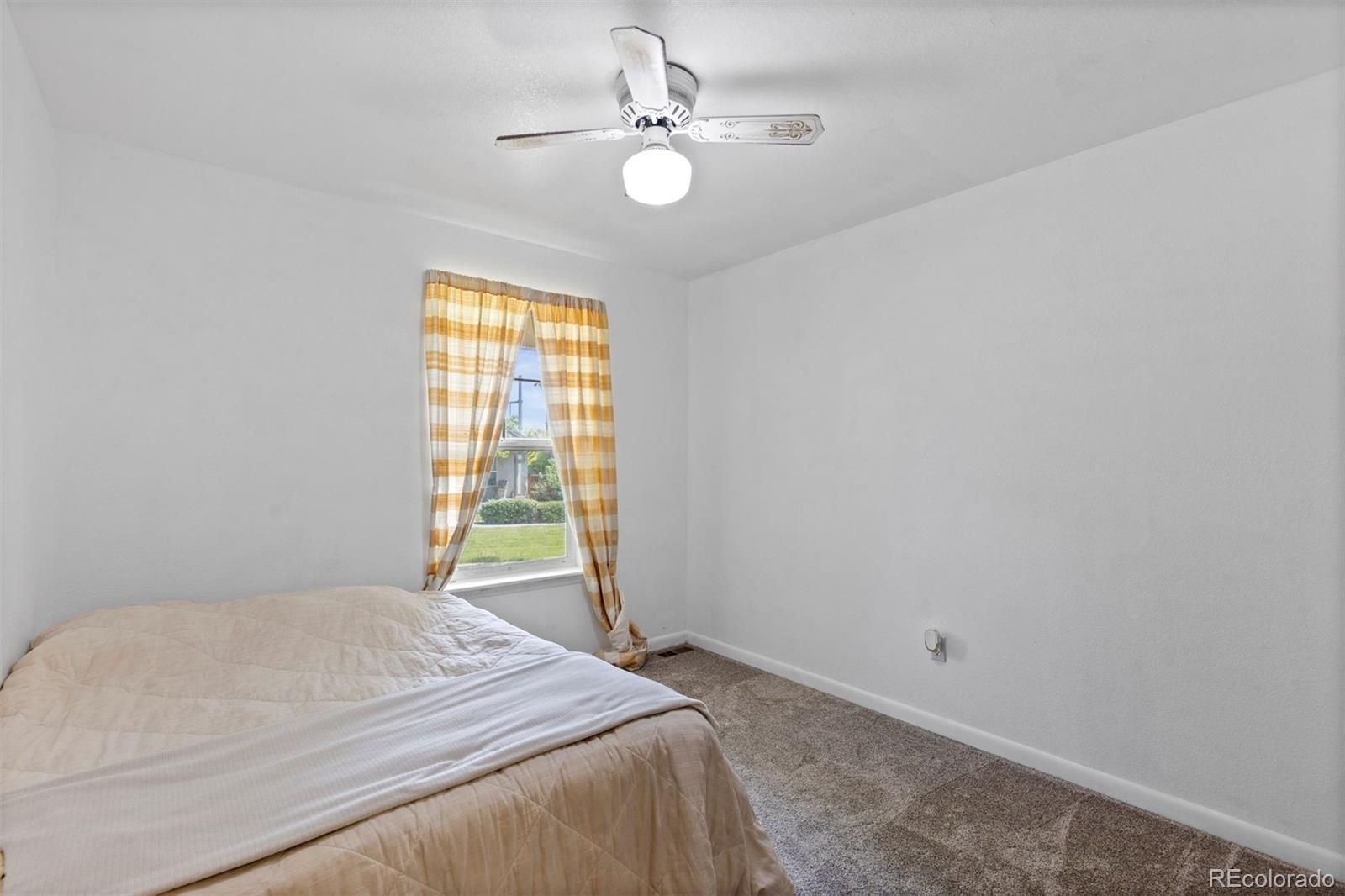 MLS Image #17 for 23317 e saratoga circle,aurora, Colorado