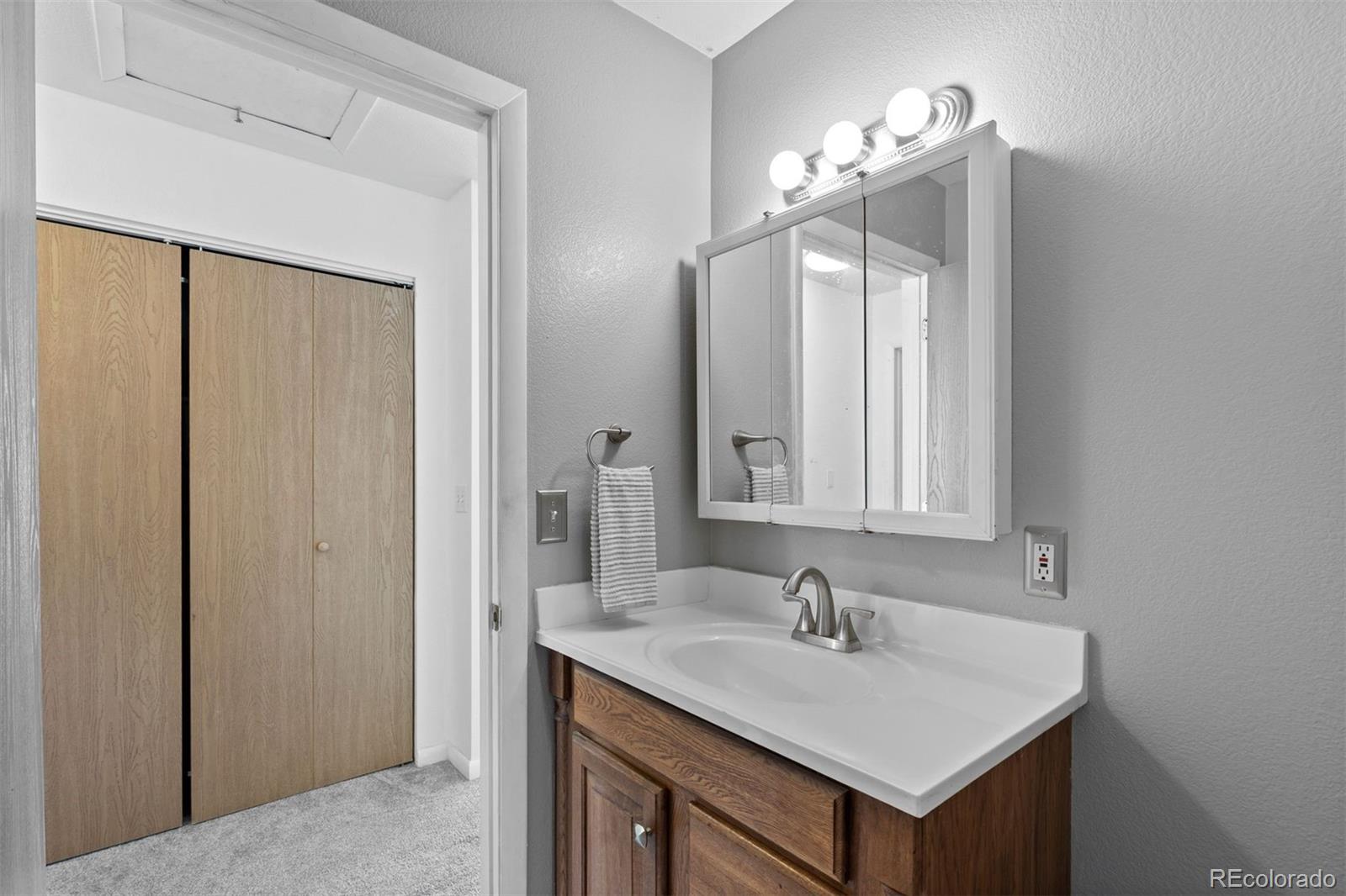 MLS Image #18 for 23317 e saratoga circle,aurora, Colorado
