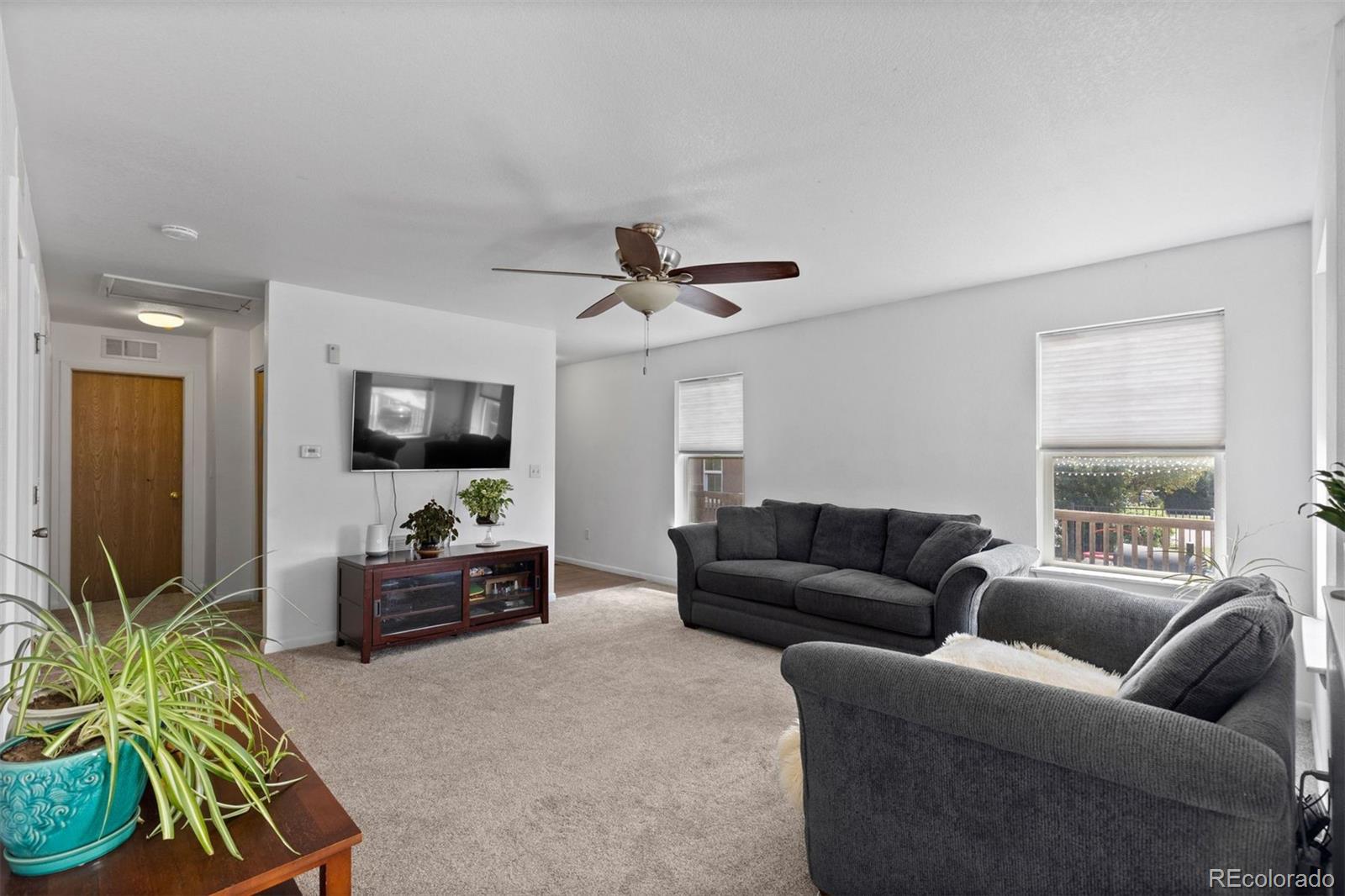 MLS Image #4 for 23317 e saratoga circle,aurora, Colorado