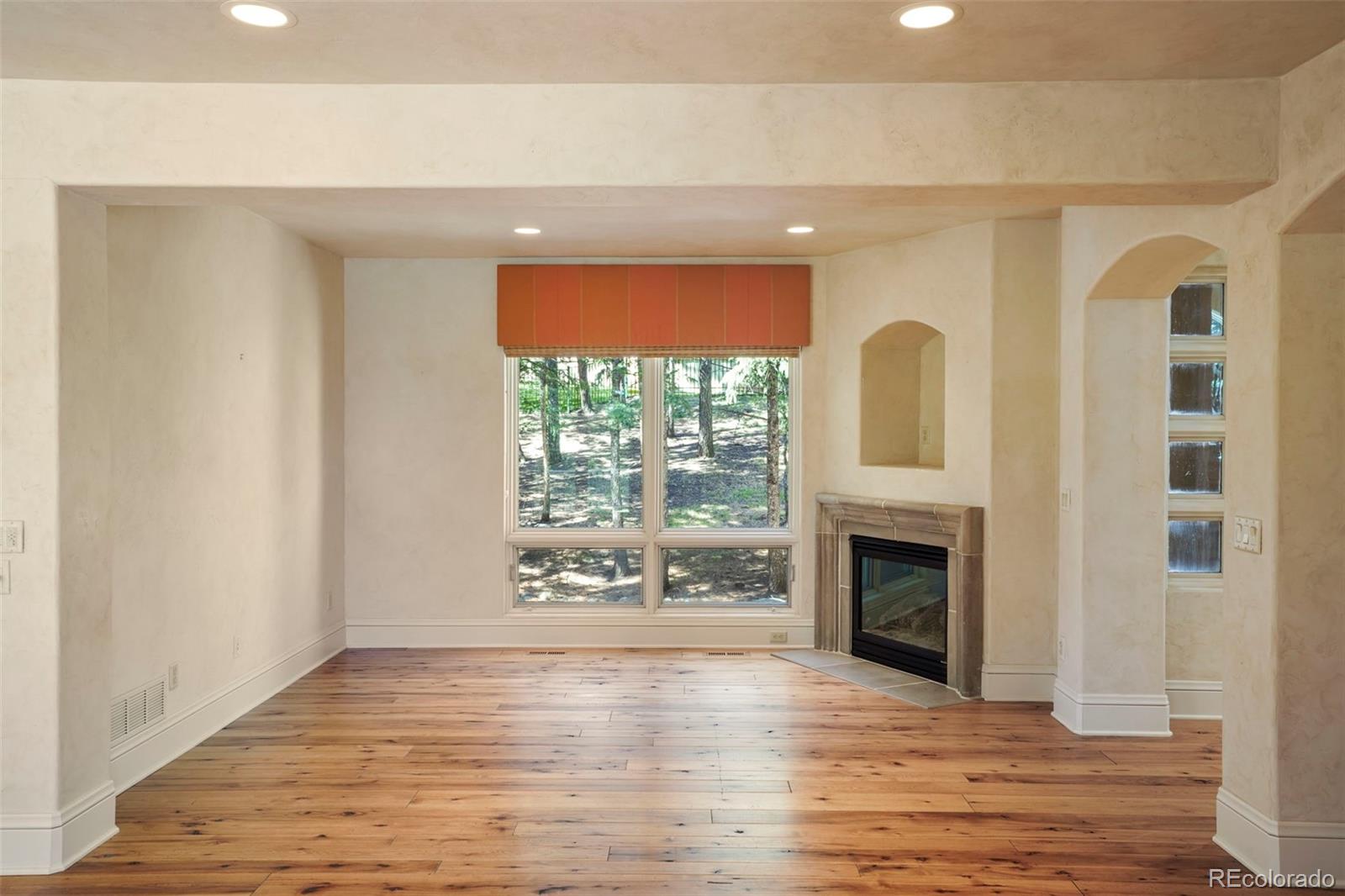 MLS Image #8 for 4890  broadlake view,colorado springs, Colorado