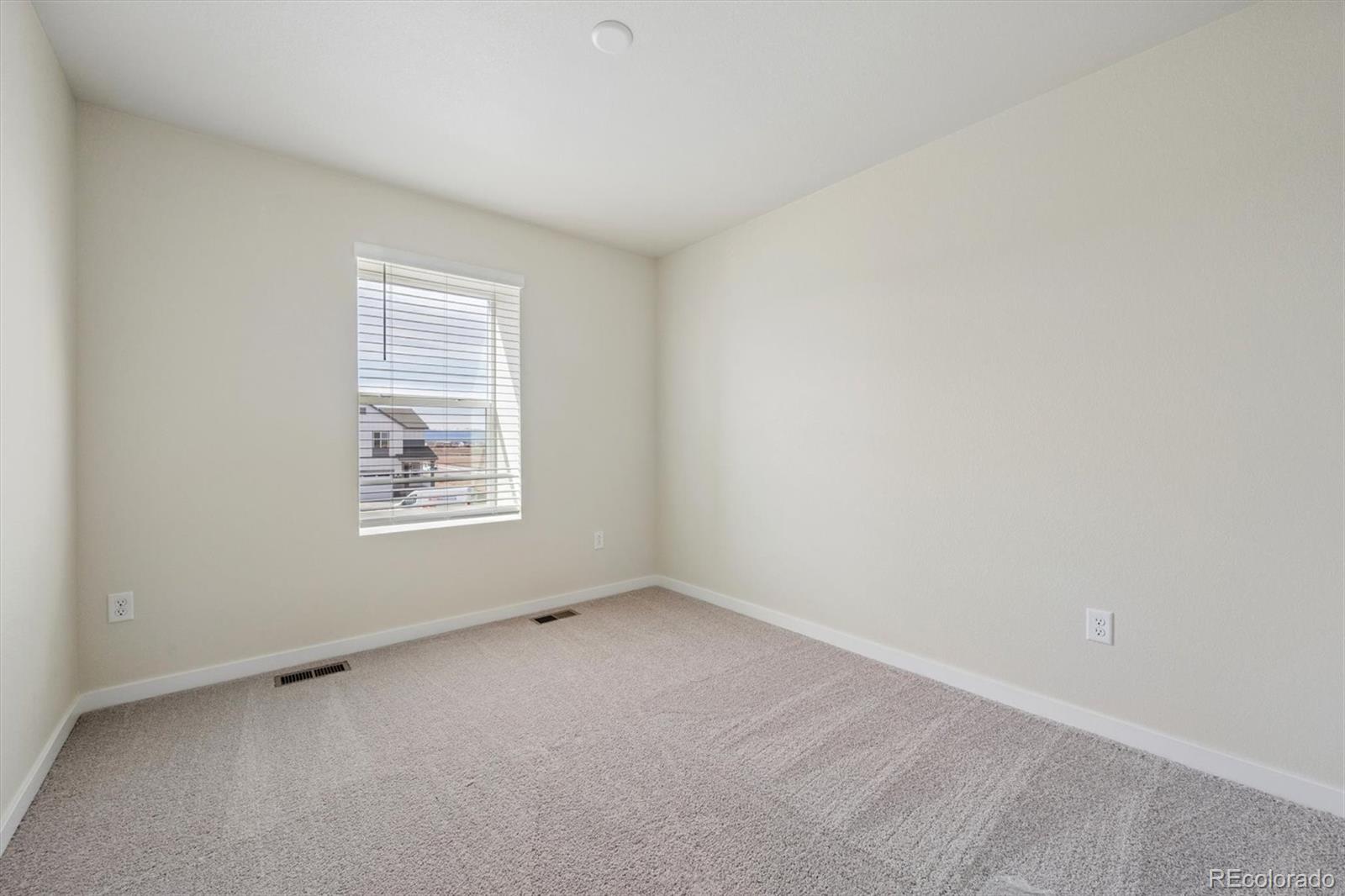 MLS Image #11 for 5734  clear creek place,brighton, Colorado