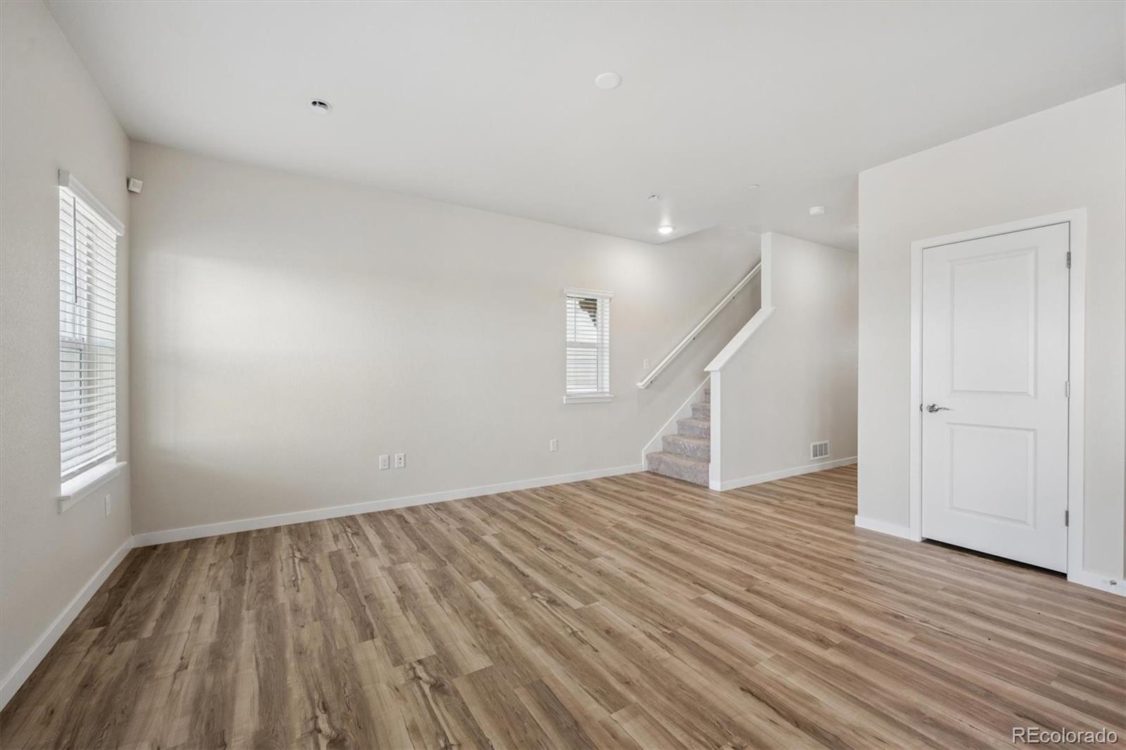 MLS Image #7 for 5734  clear creek place,brighton, Colorado