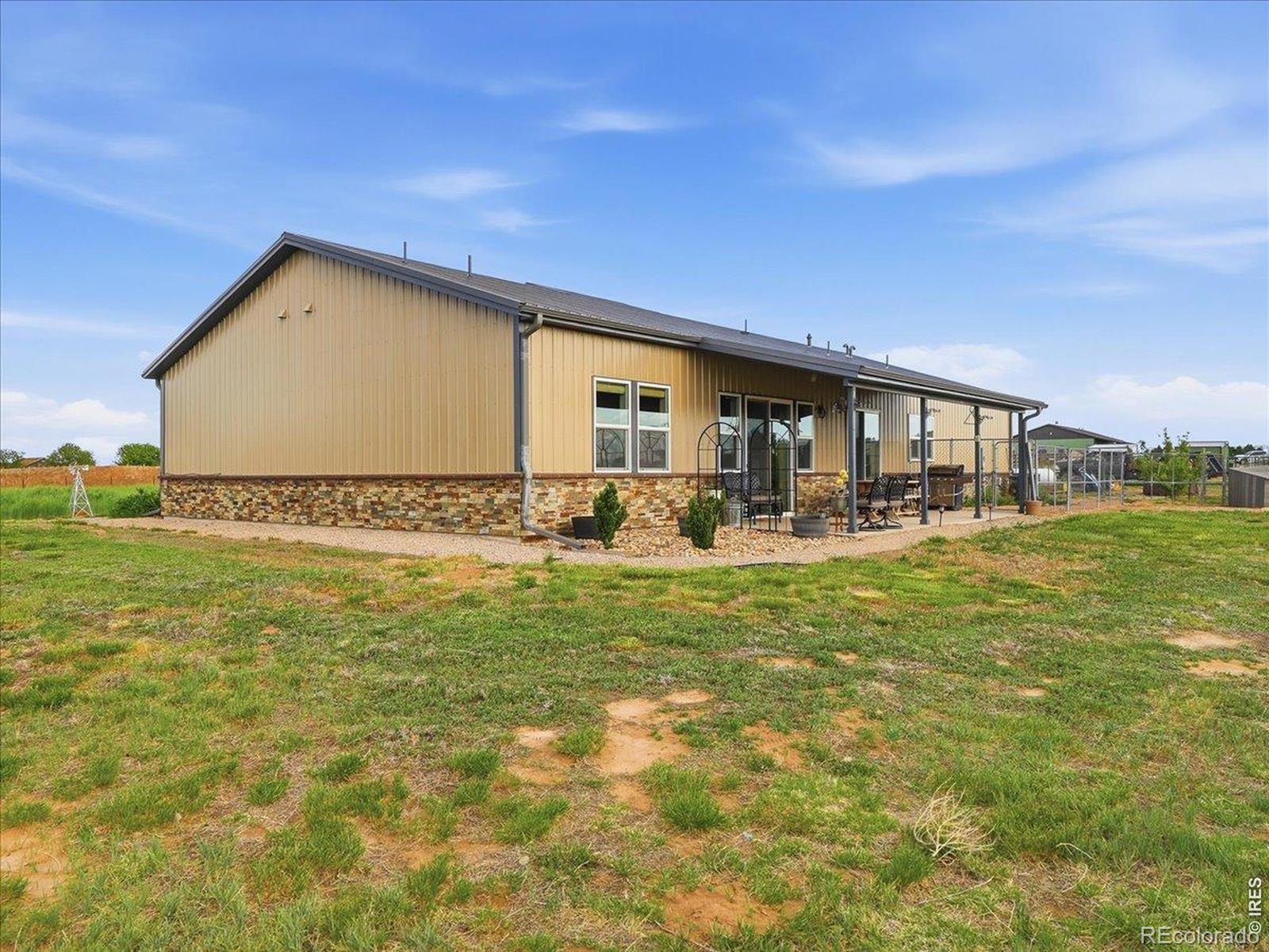MLS Image #18 for 9965  county road 57 ,keenesburg, Colorado