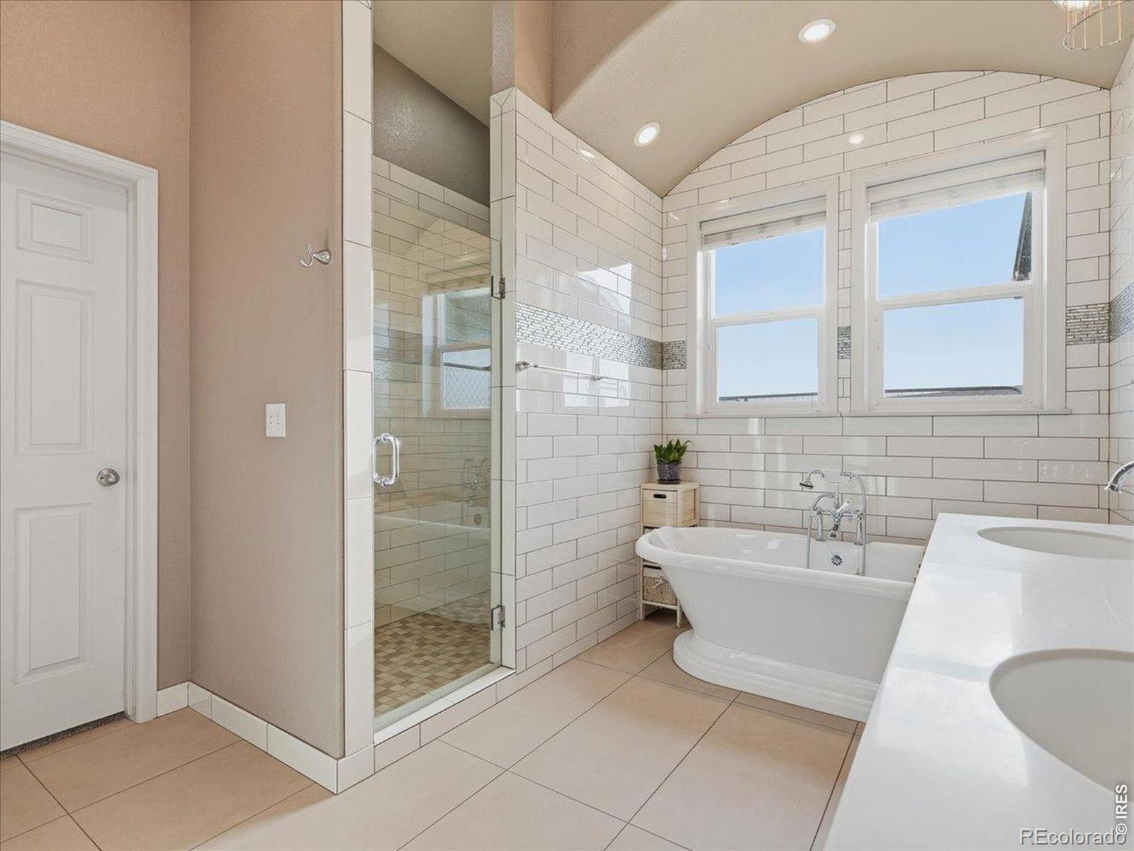 MLS Image #8 for 9965  county road 57 ,keenesburg, Colorado