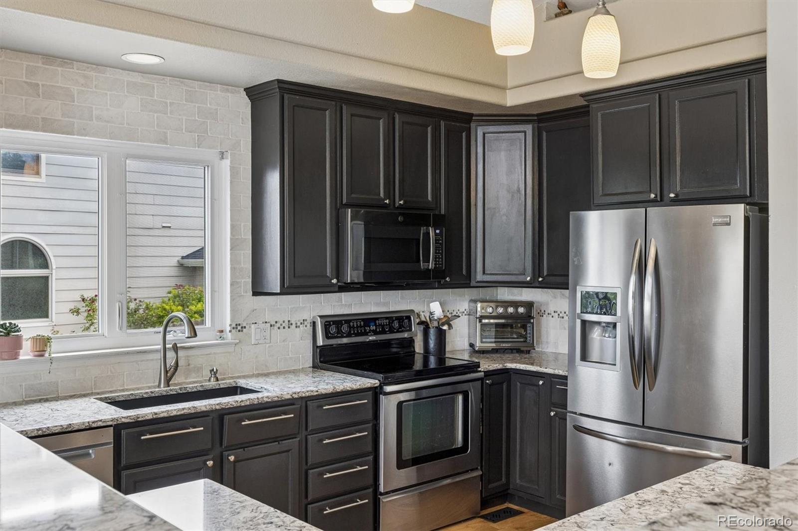 MLS Image #10 for 2706 s cole court,lakewood, Colorado