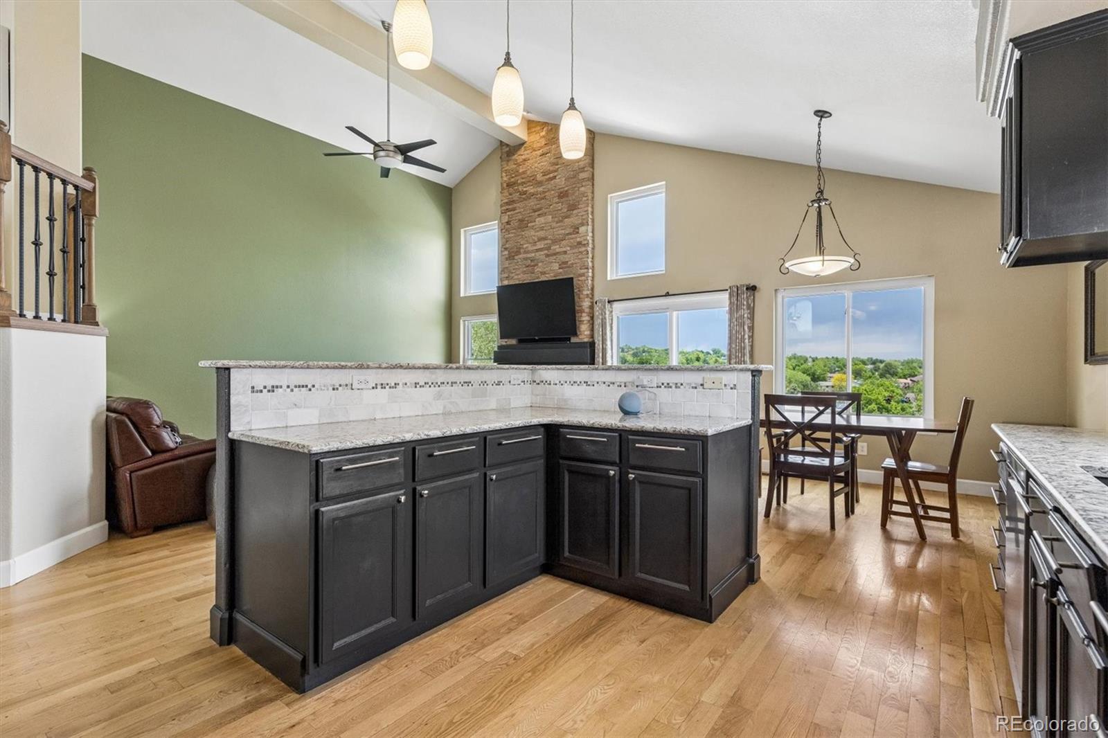 MLS Image #14 for 2706 s cole court,lakewood, Colorado