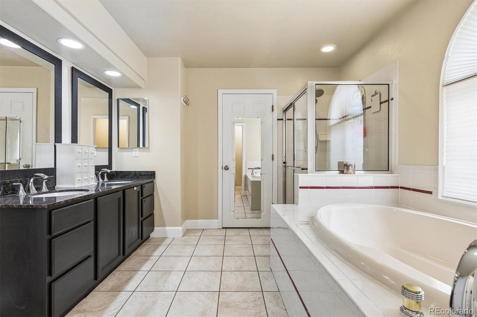 MLS Image #23 for 2706 s cole court,lakewood, Colorado