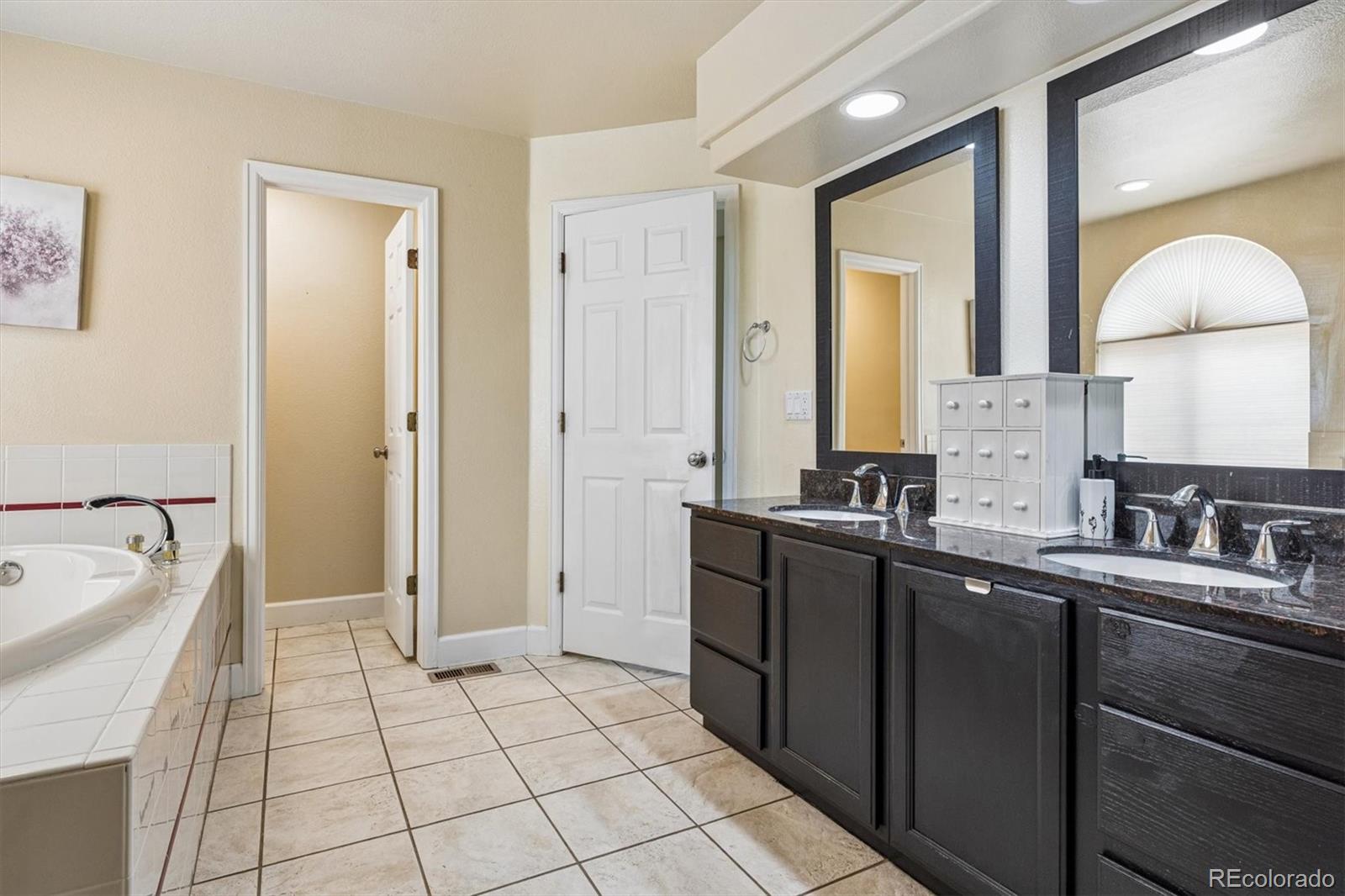 MLS Image #24 for 2706 s cole court,lakewood, Colorado