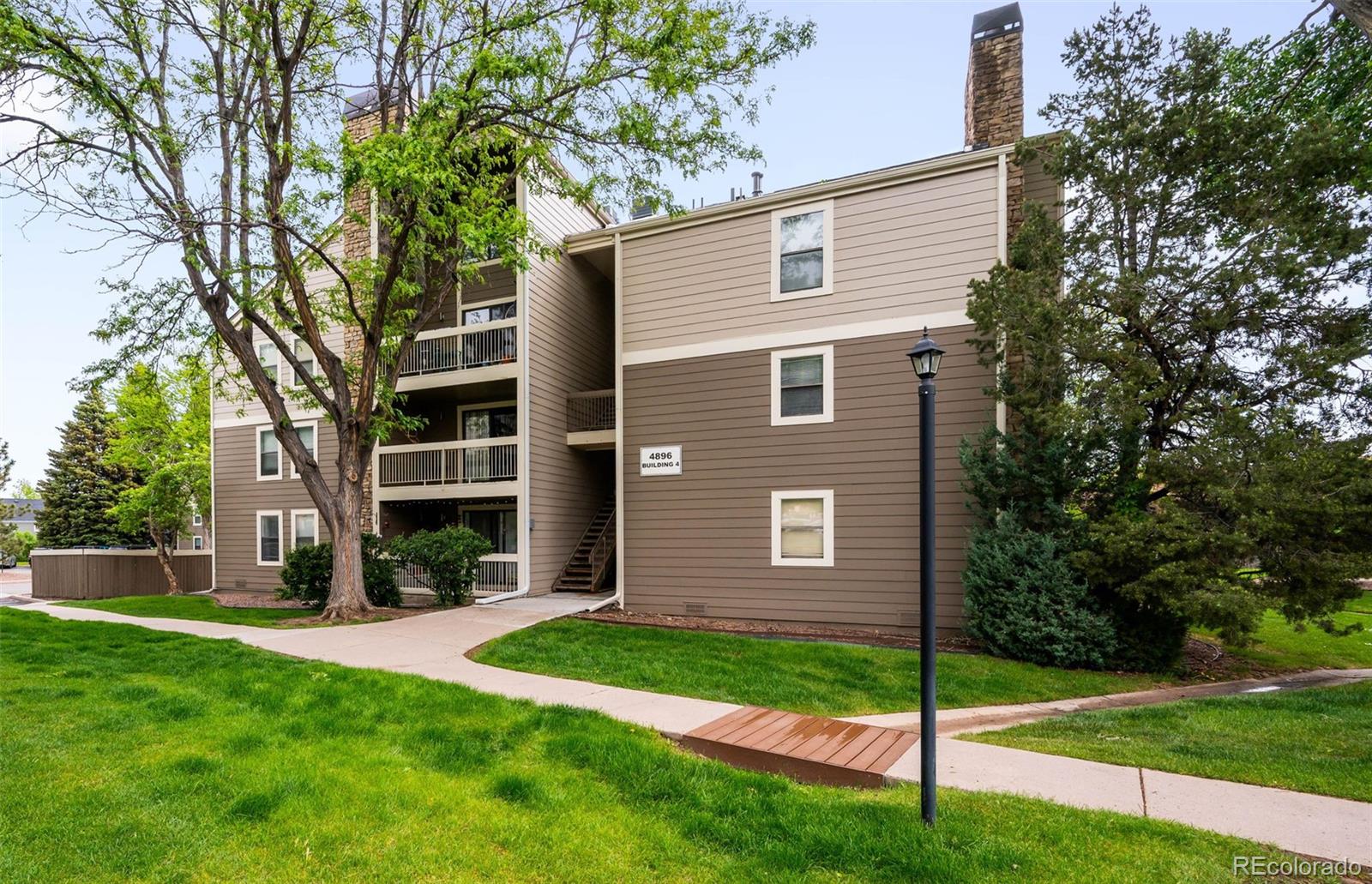 MLS Image #1 for 4896 s dudley street,littleton, Colorado