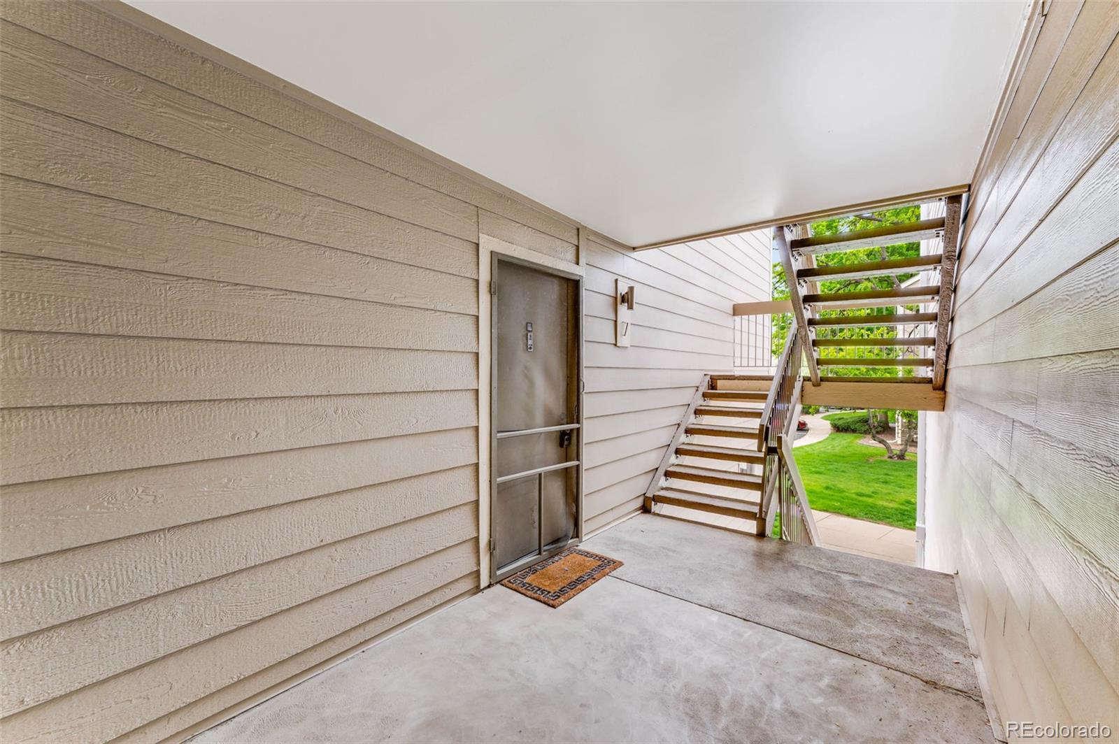 MLS Image #2 for 4896 s dudley street,littleton, Colorado