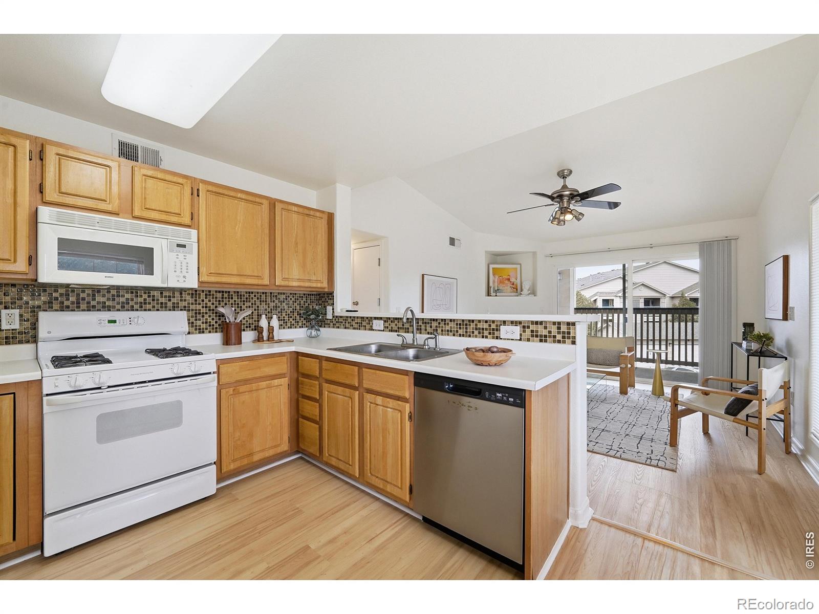 MLS Image #5 for 1010  opal street 204,broomfield, Colorado