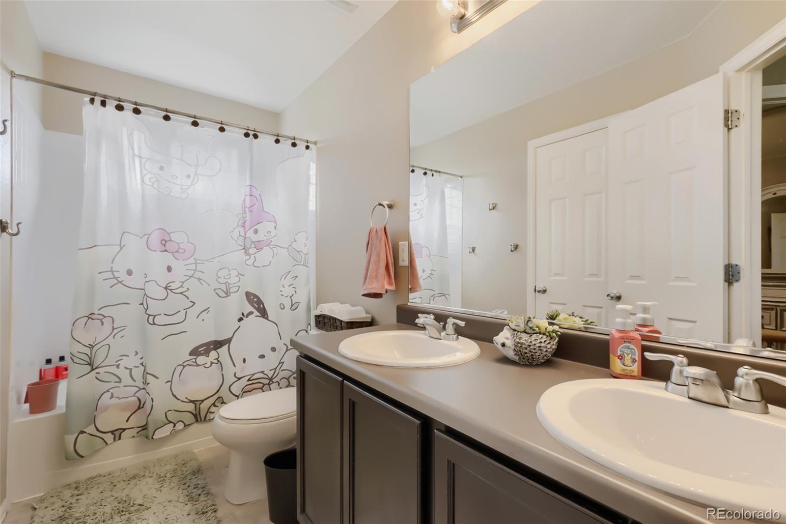 MLS Image #16 for 19663 e 63rd place,aurora, Colorado