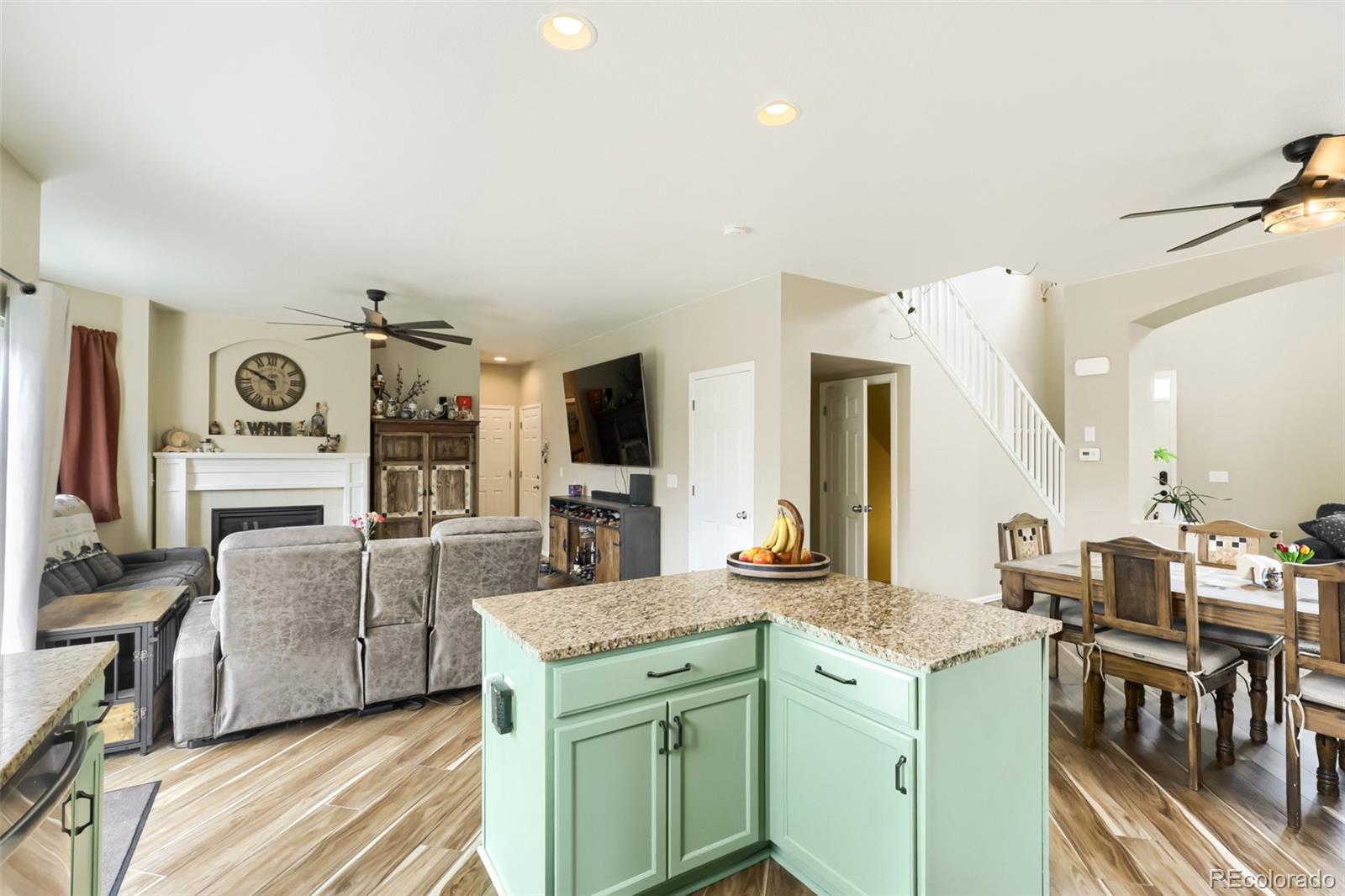 MLS Image #6 for 19663 e 63rd place,aurora, Colorado