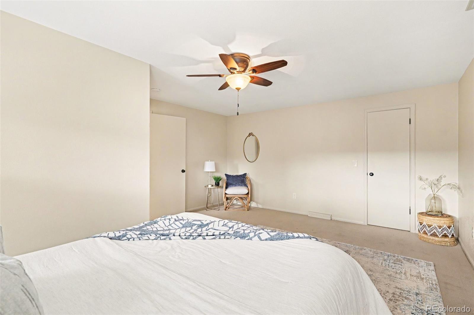 MLS Image #15 for 5937 s jasmine street,centennial, Colorado
